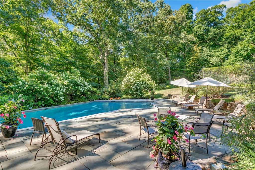 12 Iron Gate Hill