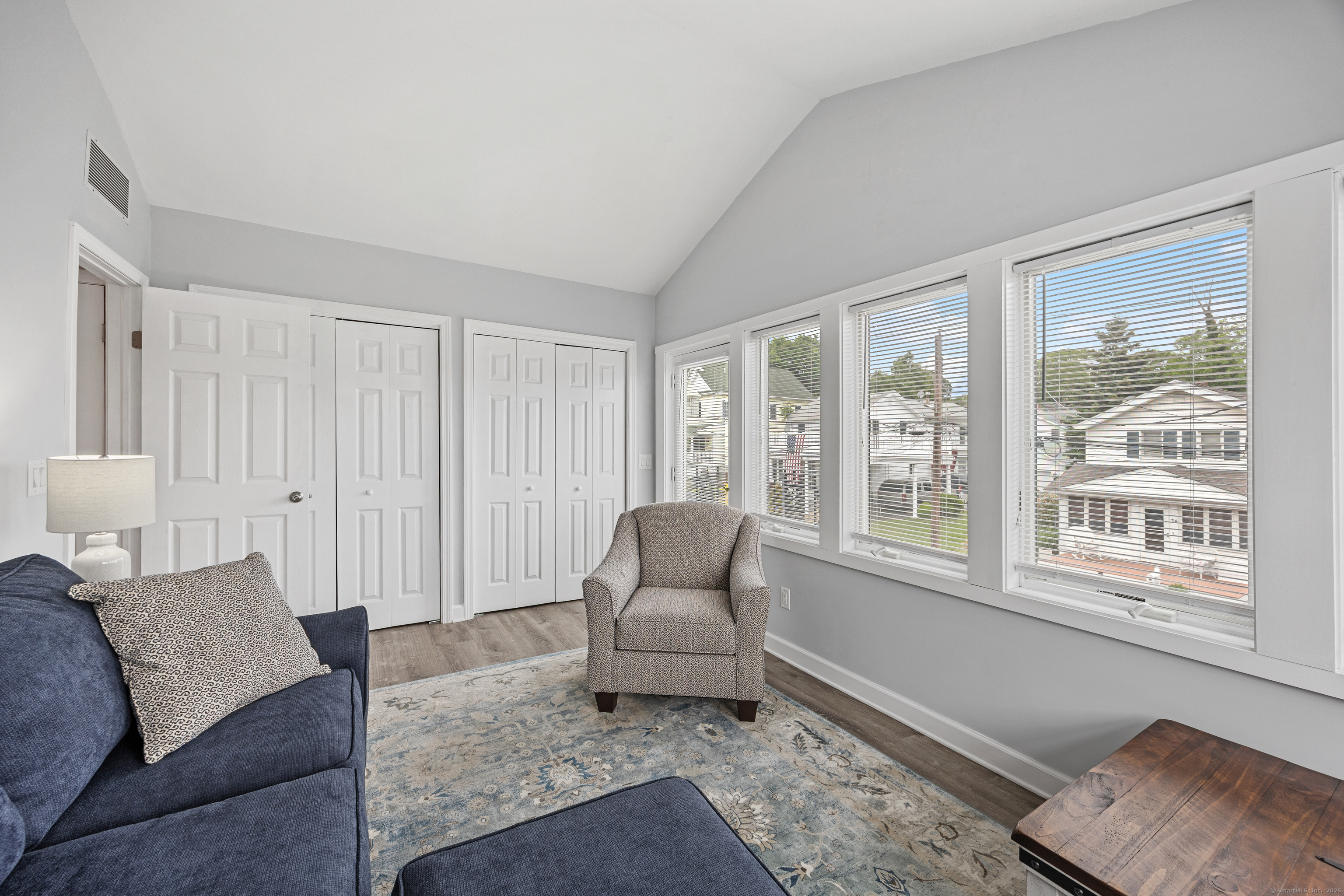 25 Milesfield Avenue