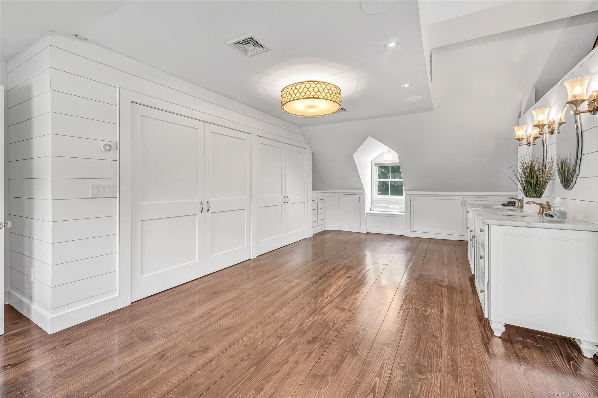 188 Wolf Neck Road