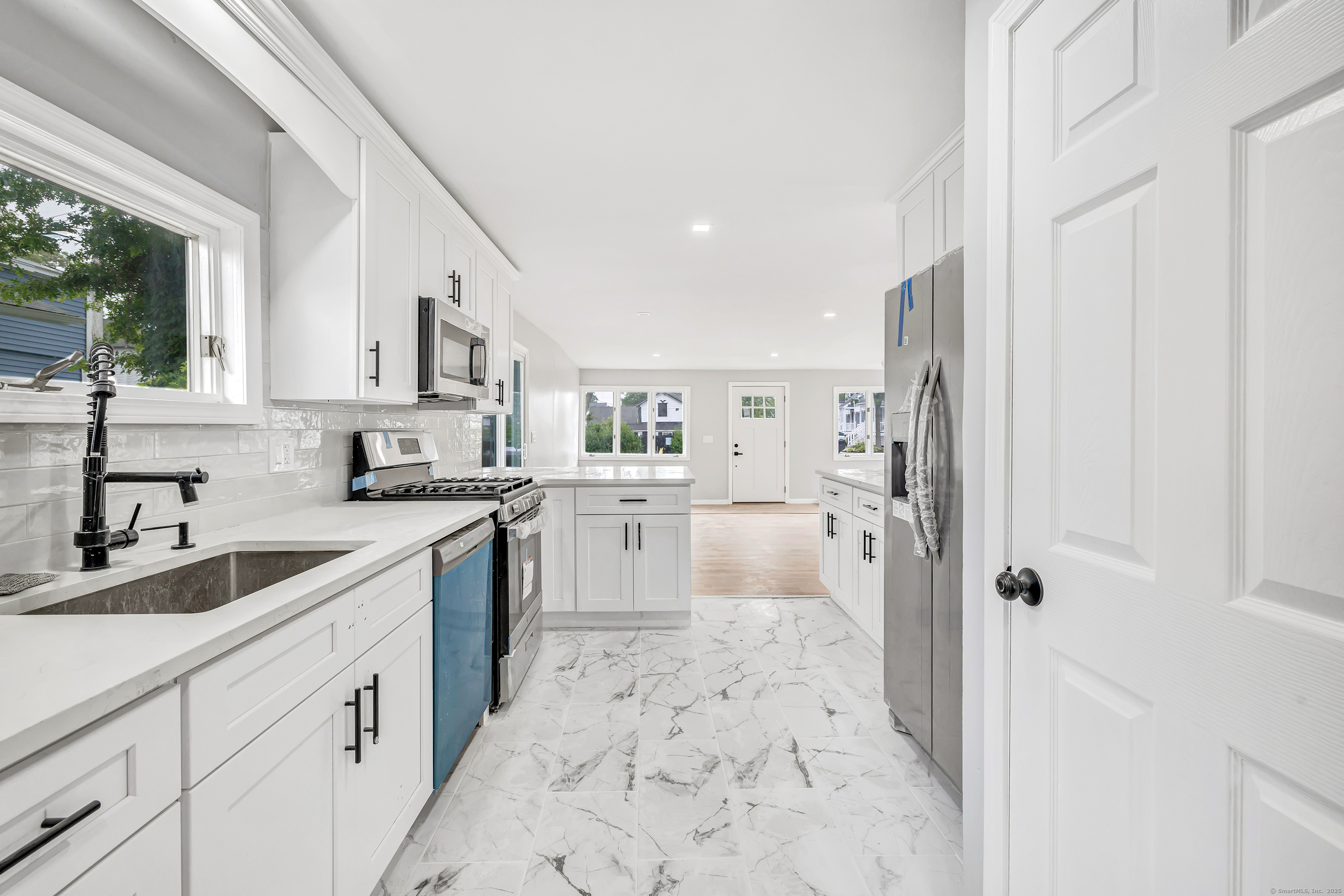 34 2nd Avenue