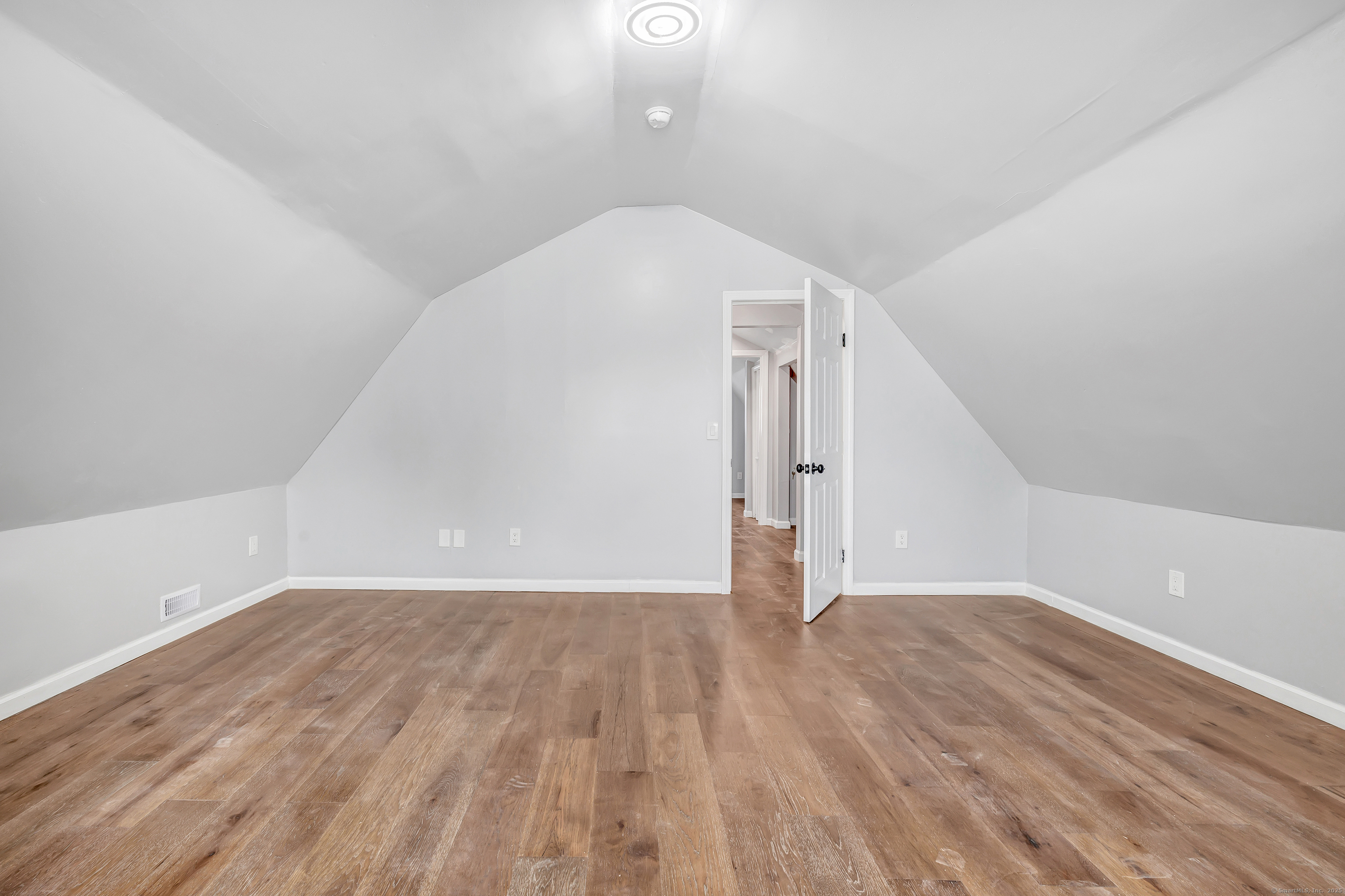 34 2nd Avenue