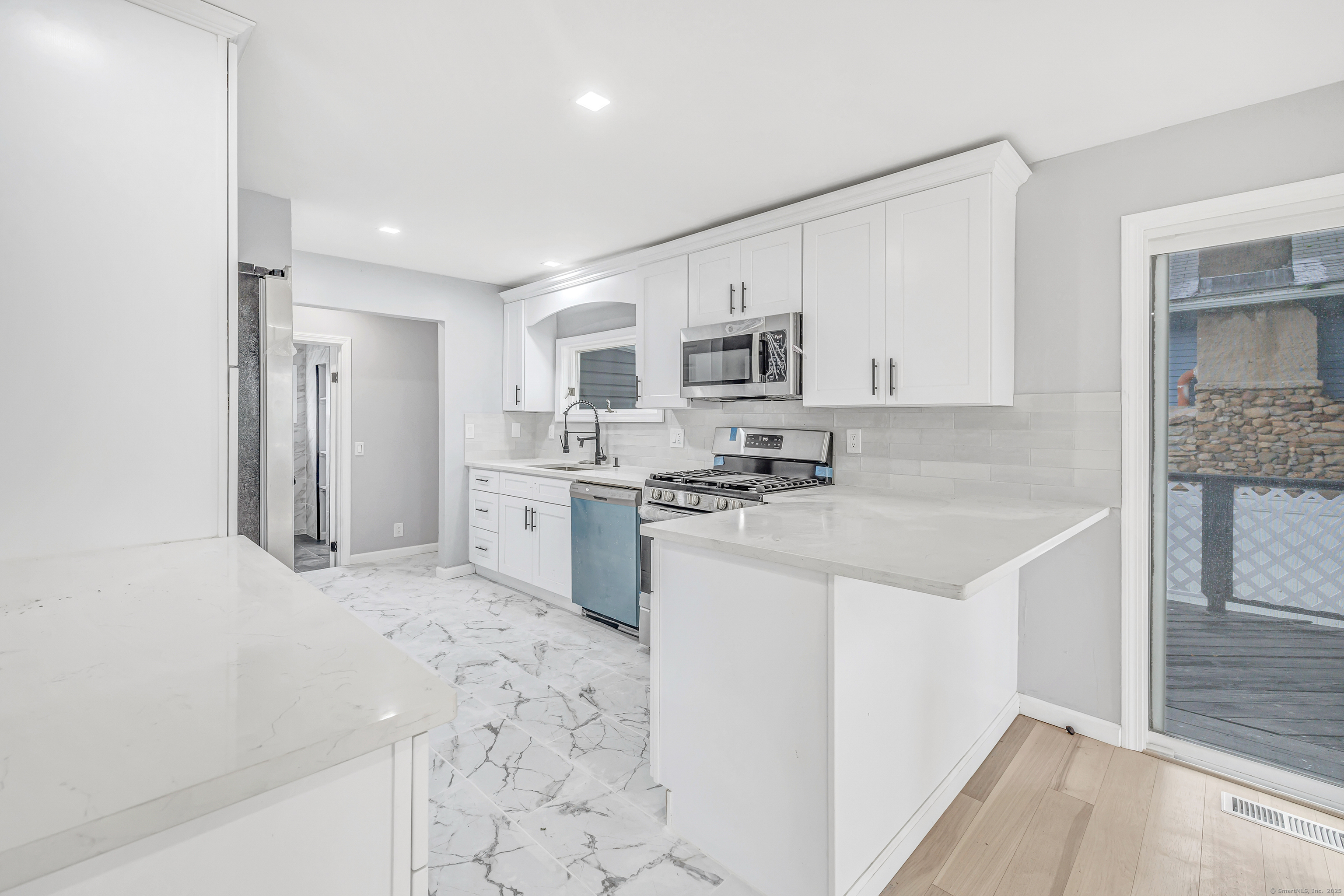 34 2nd Avenue