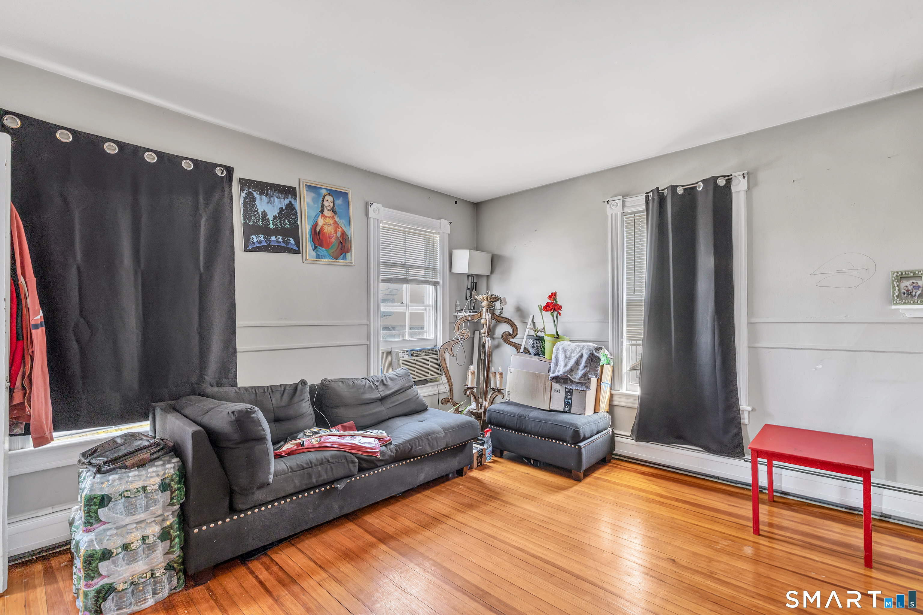 9 Quintard Avenue