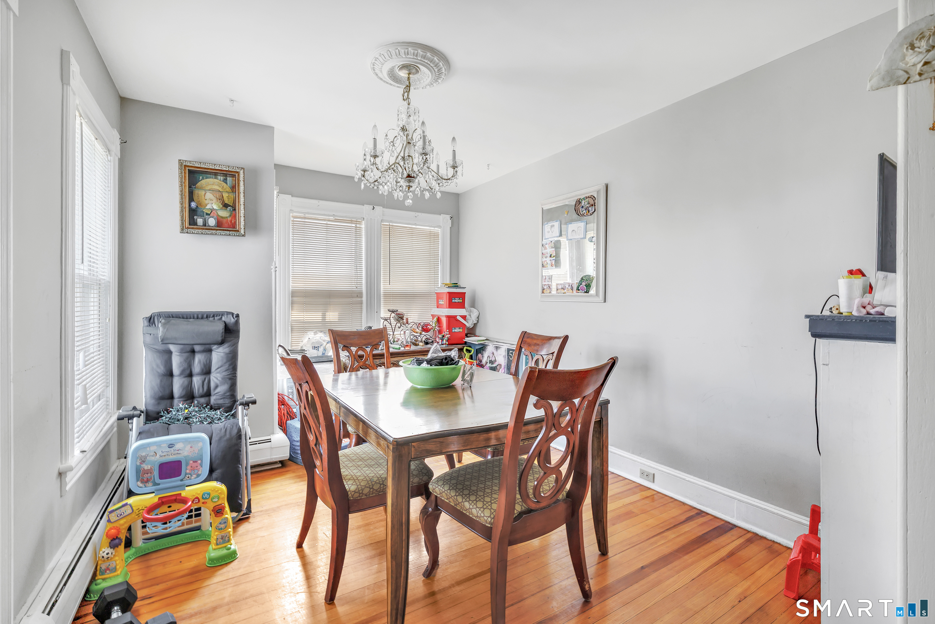 9 Quintard Avenue