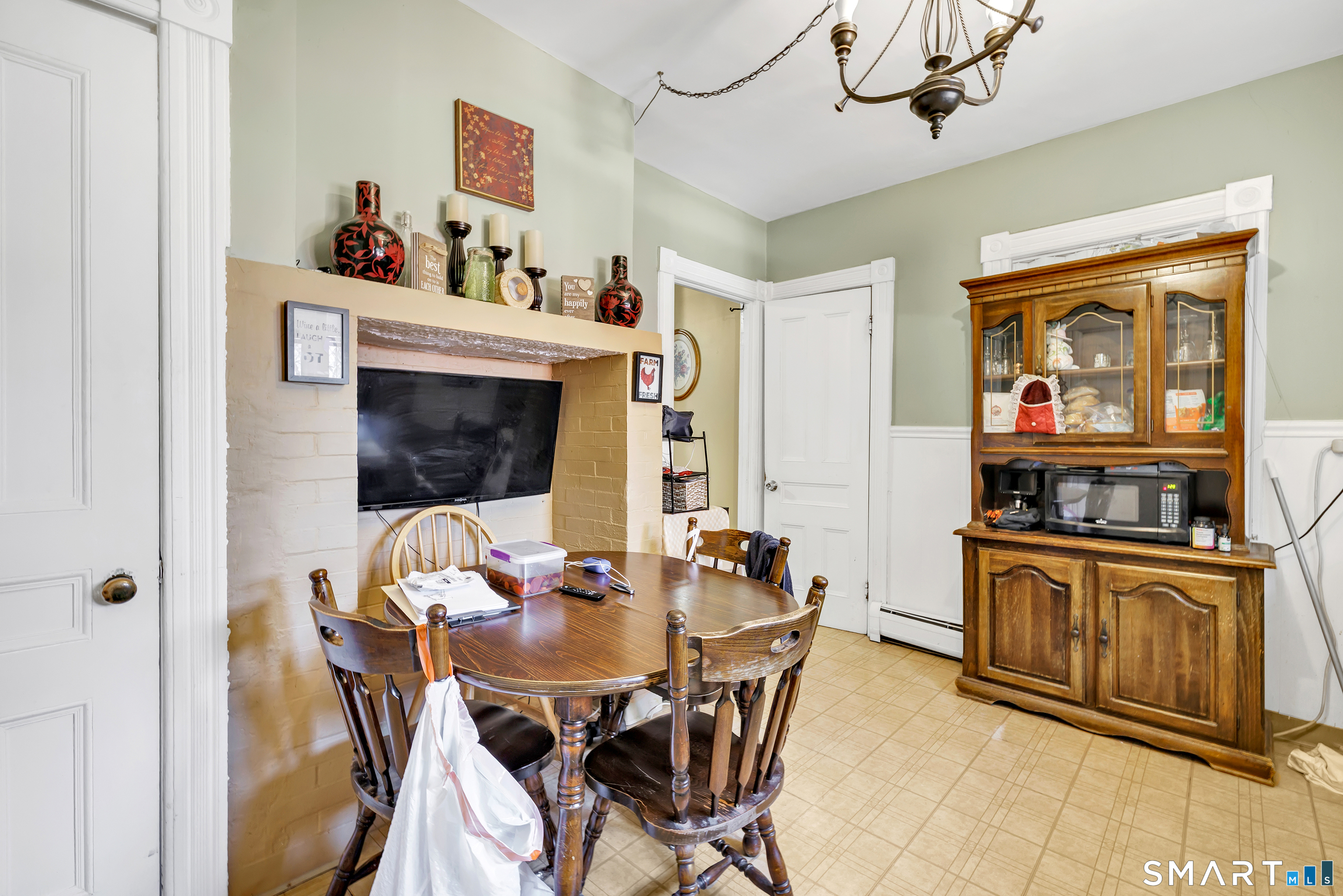 9 Quintard Avenue