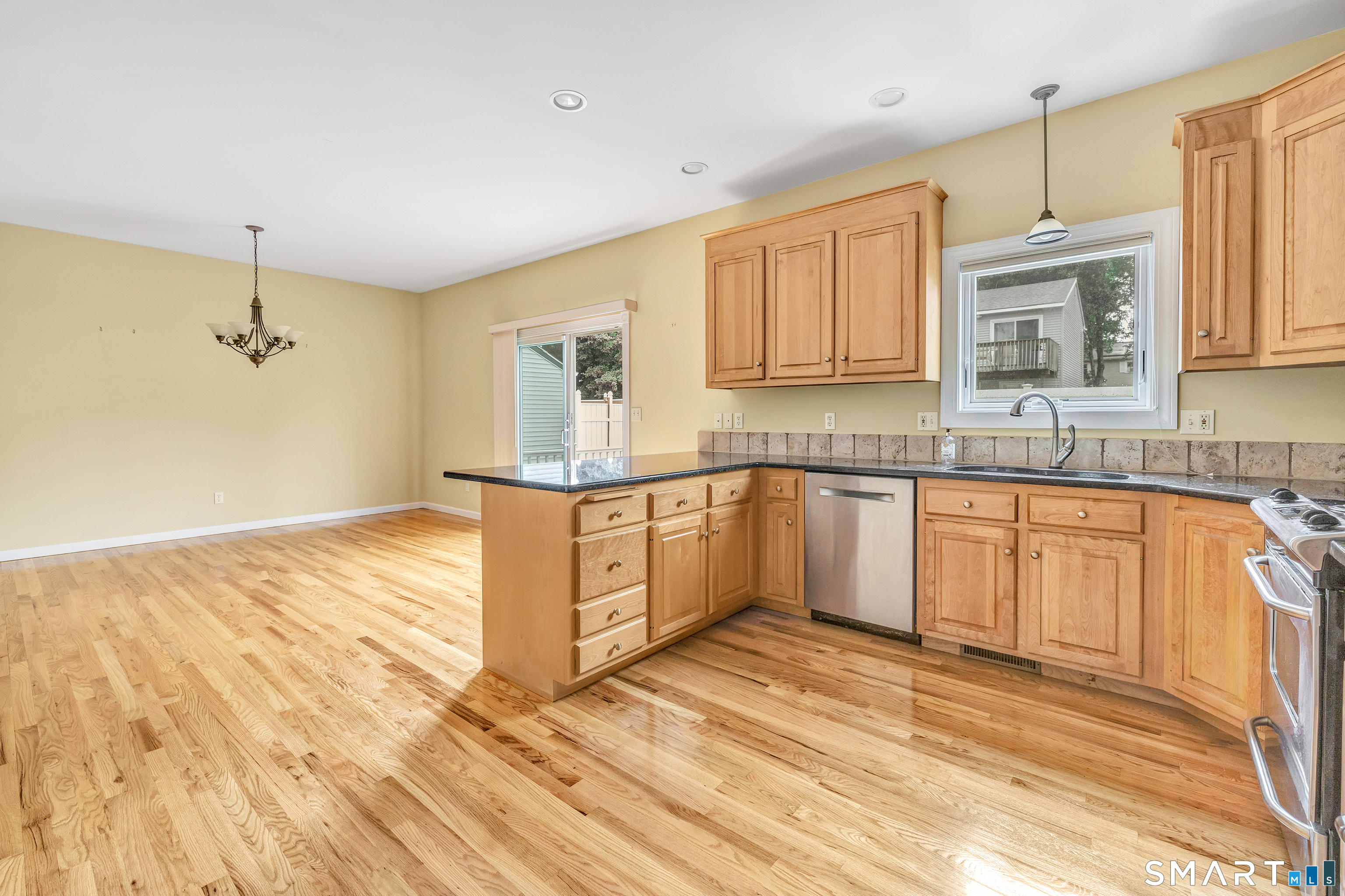 36 Pawtucket Avenue