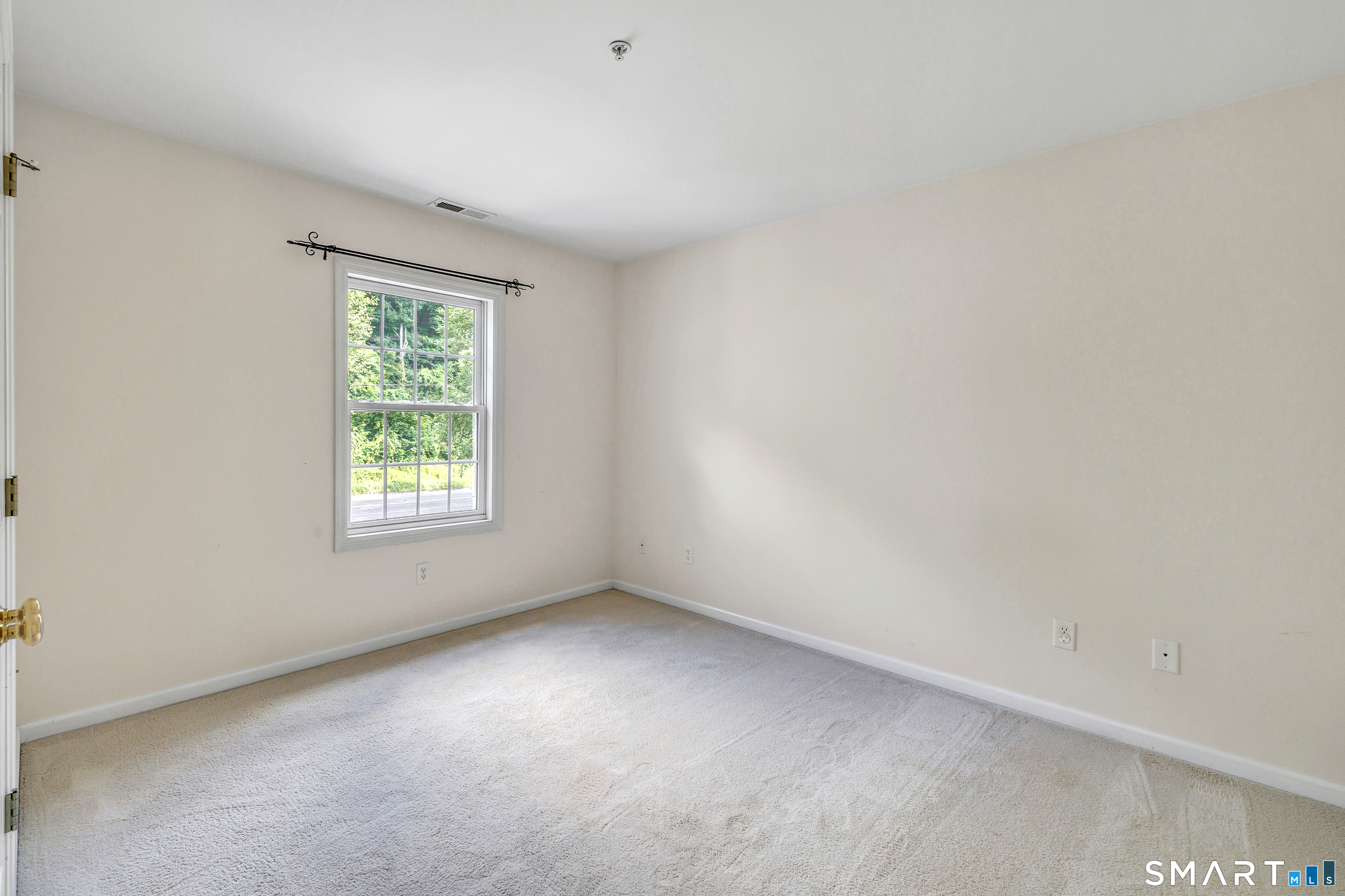 570 Danbury Road Unit: 23