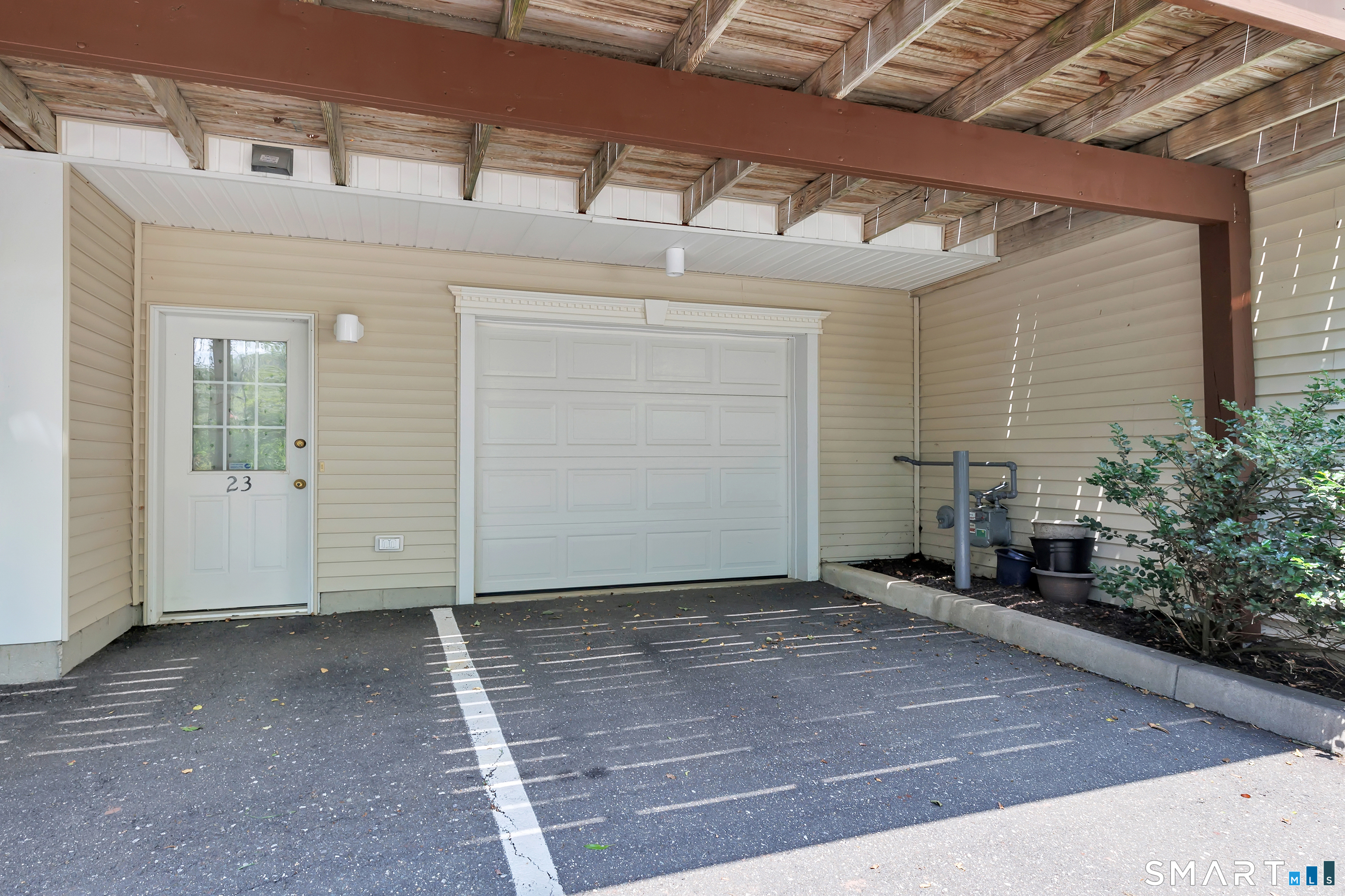 570 Danbury Road Unit: 23