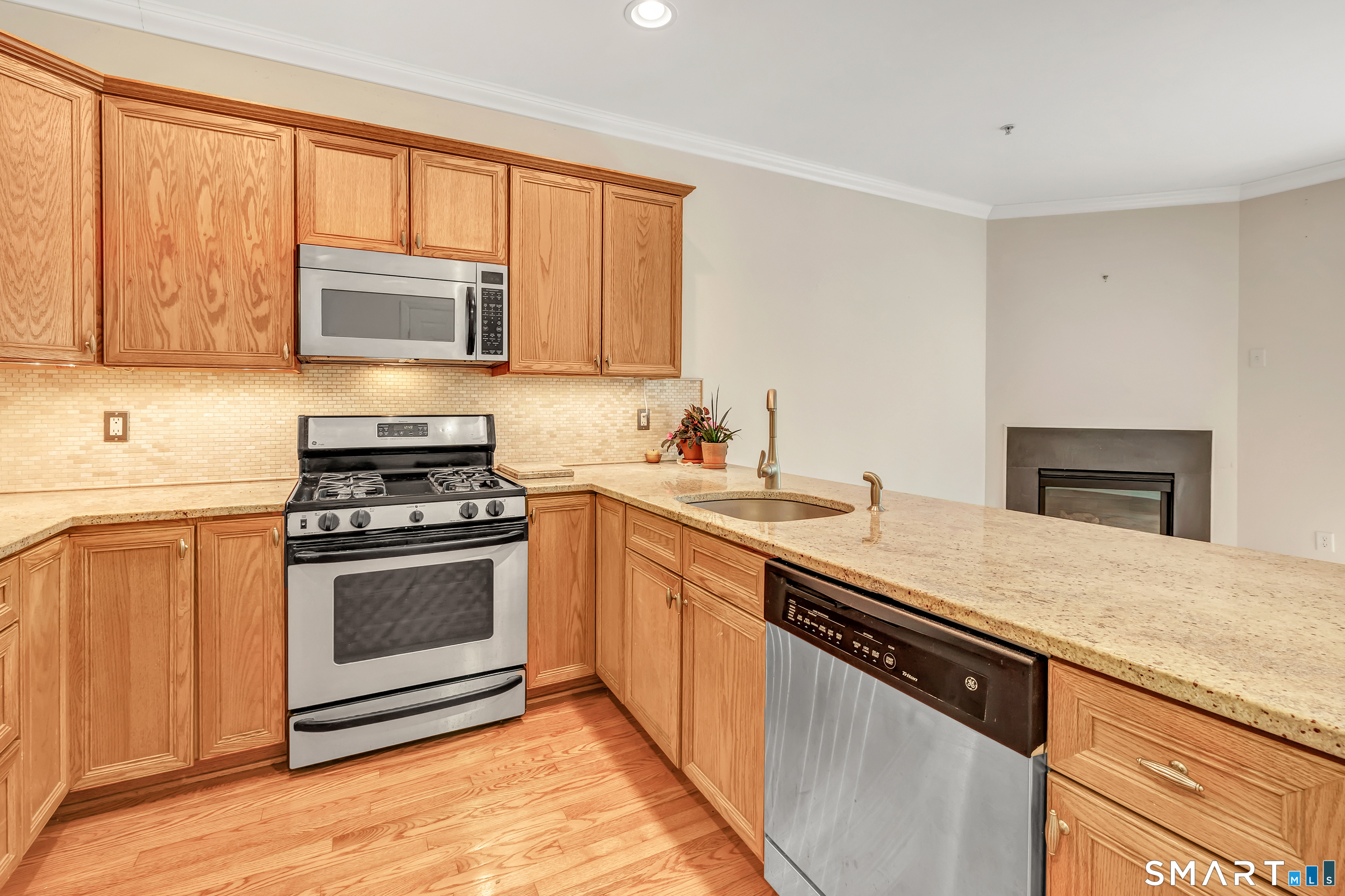 570 Danbury Road Unit: 23