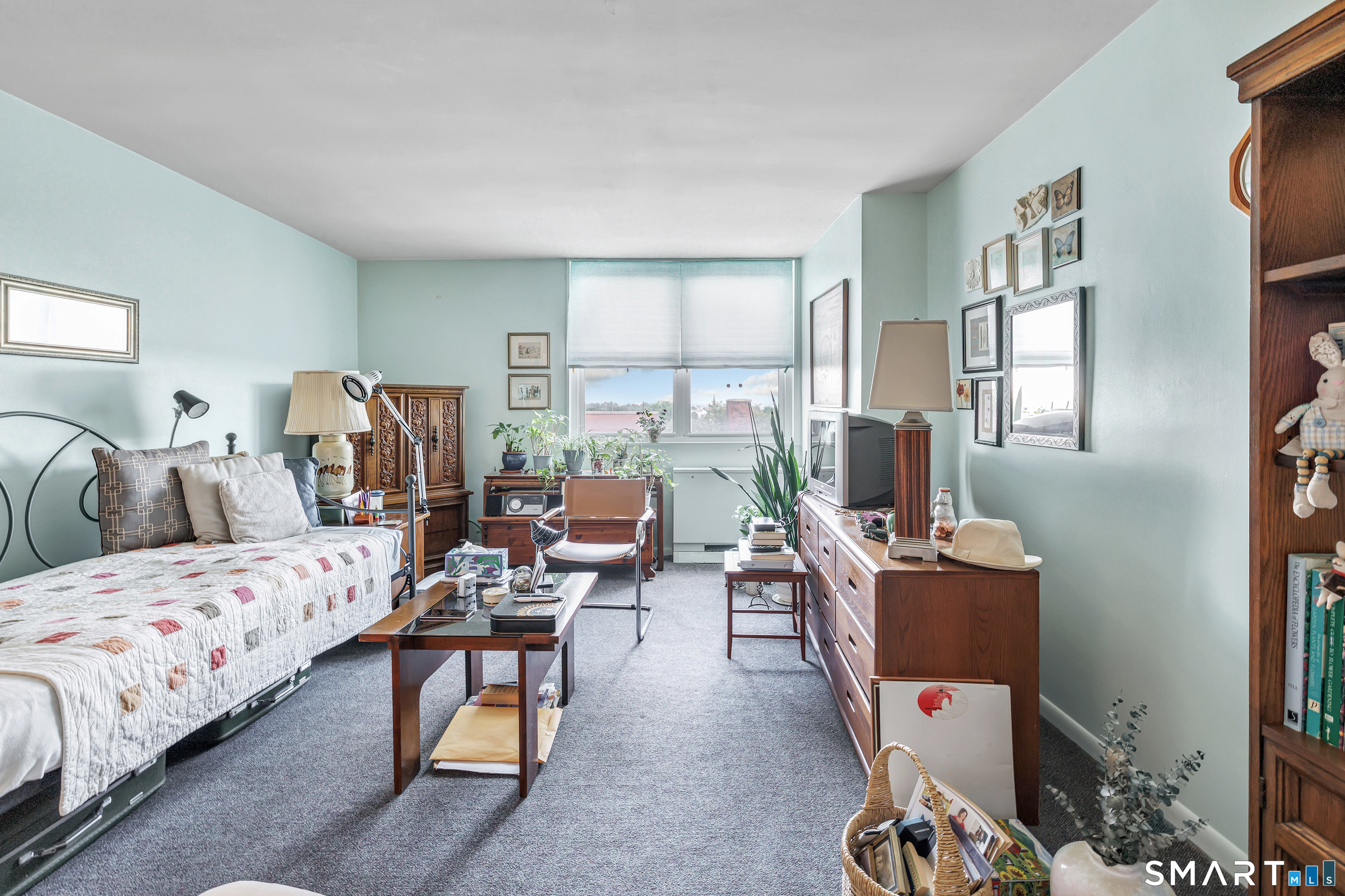 2370 North Avenue Unit: 8D