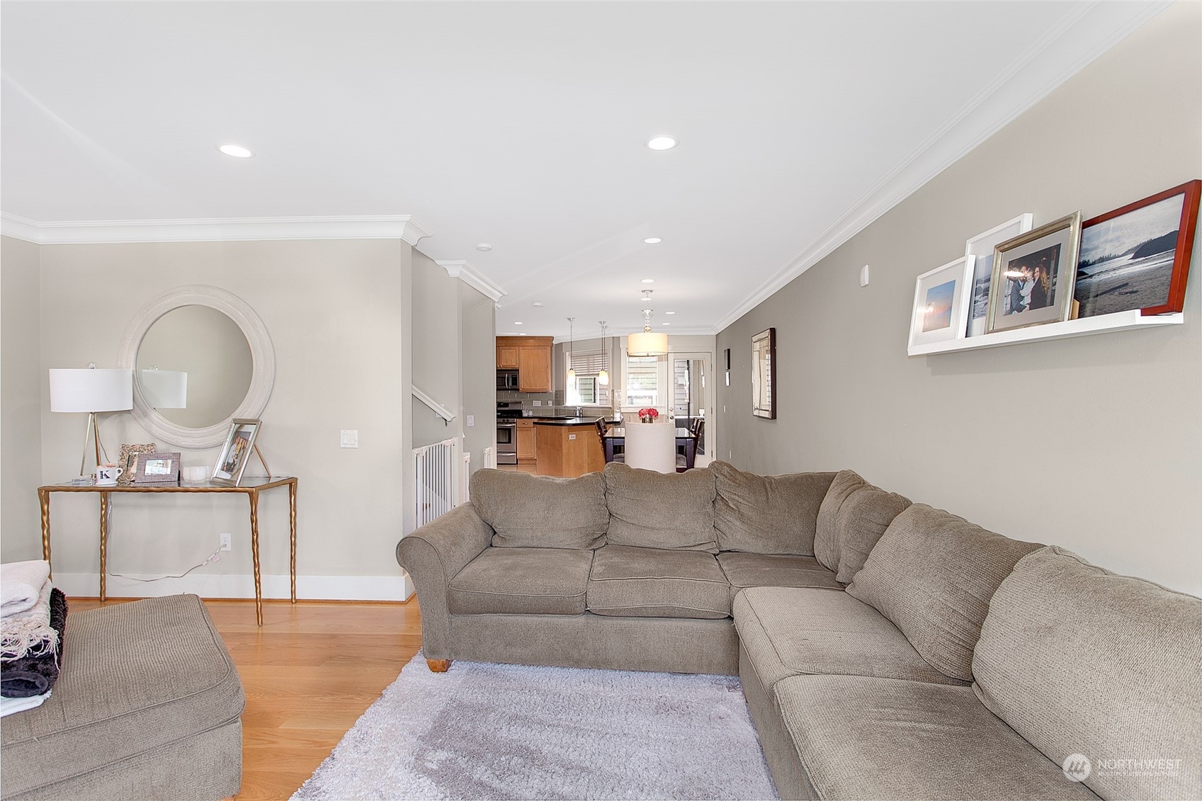 1106 Taylor Avenue N