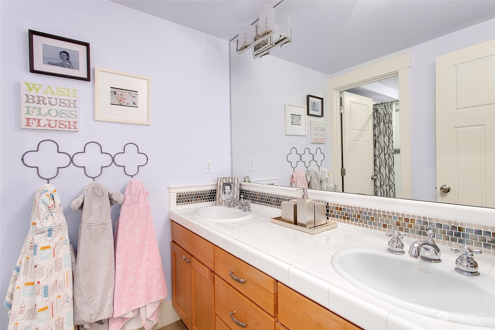 1106 Taylor Avenue N