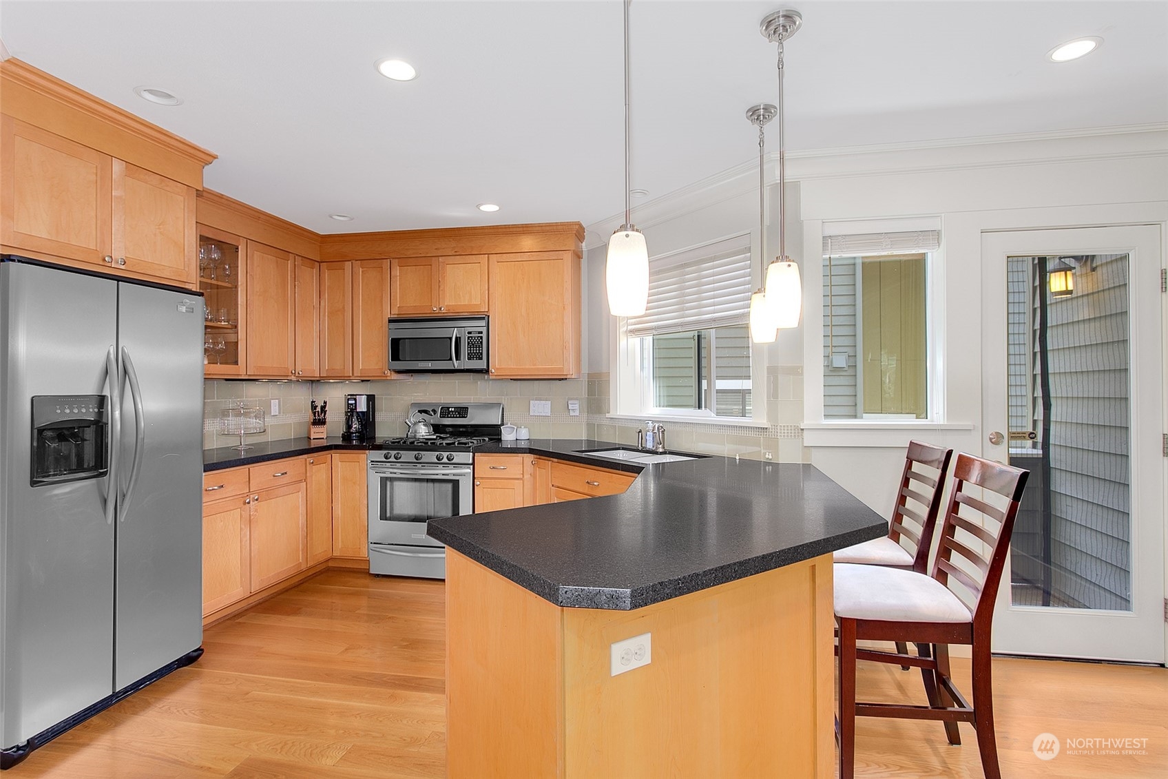 1106 Taylor Avenue N