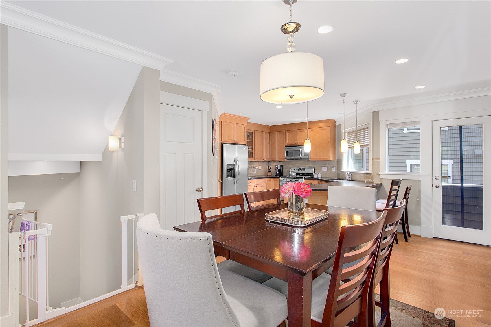 1106 Taylor Avenue N