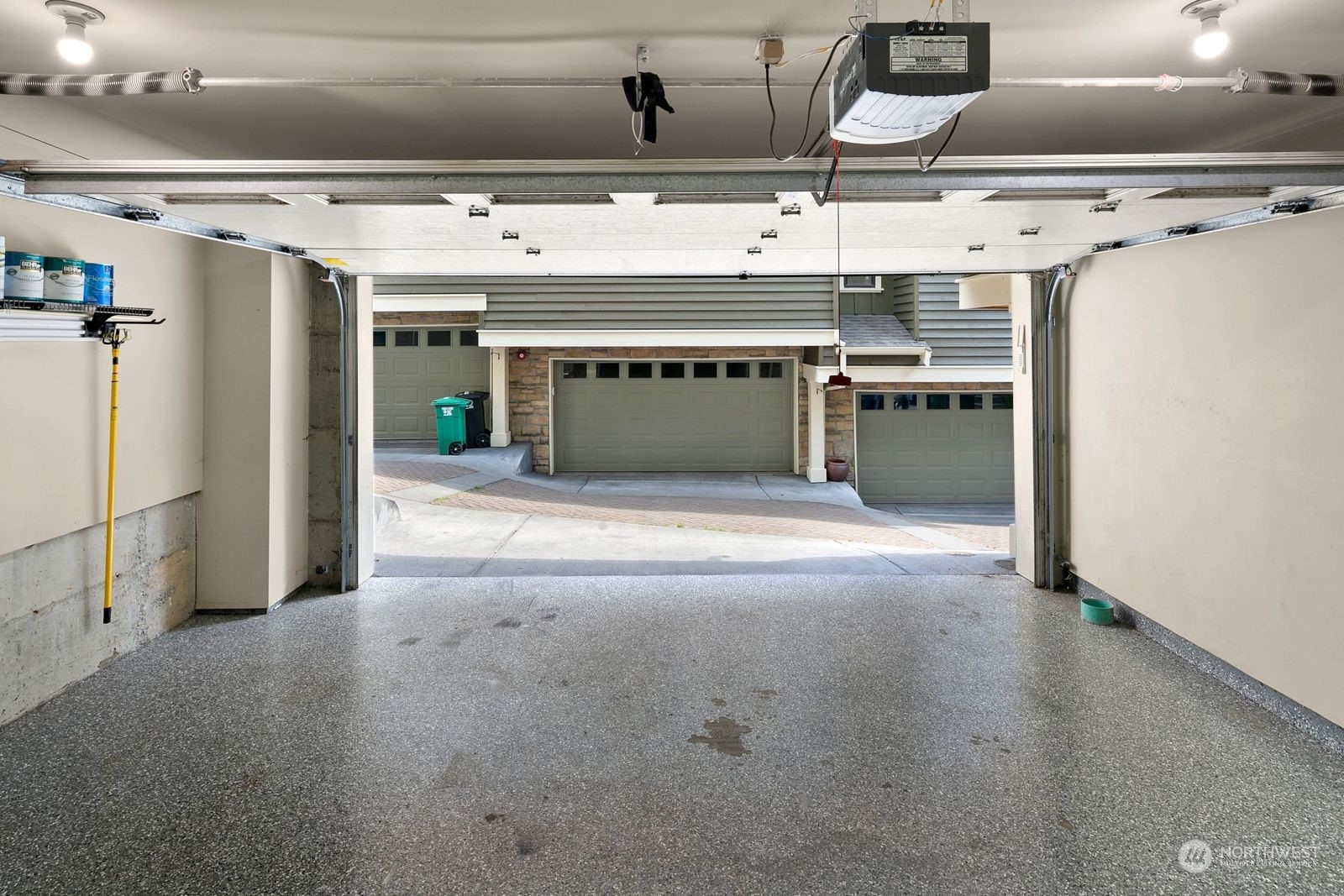 1106 Taylor Avenue N