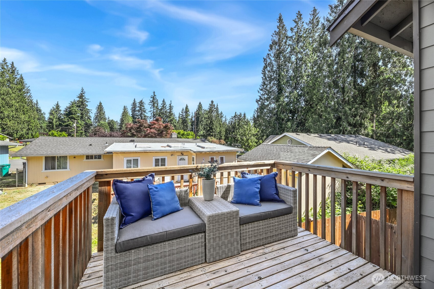 31 157th Street SW