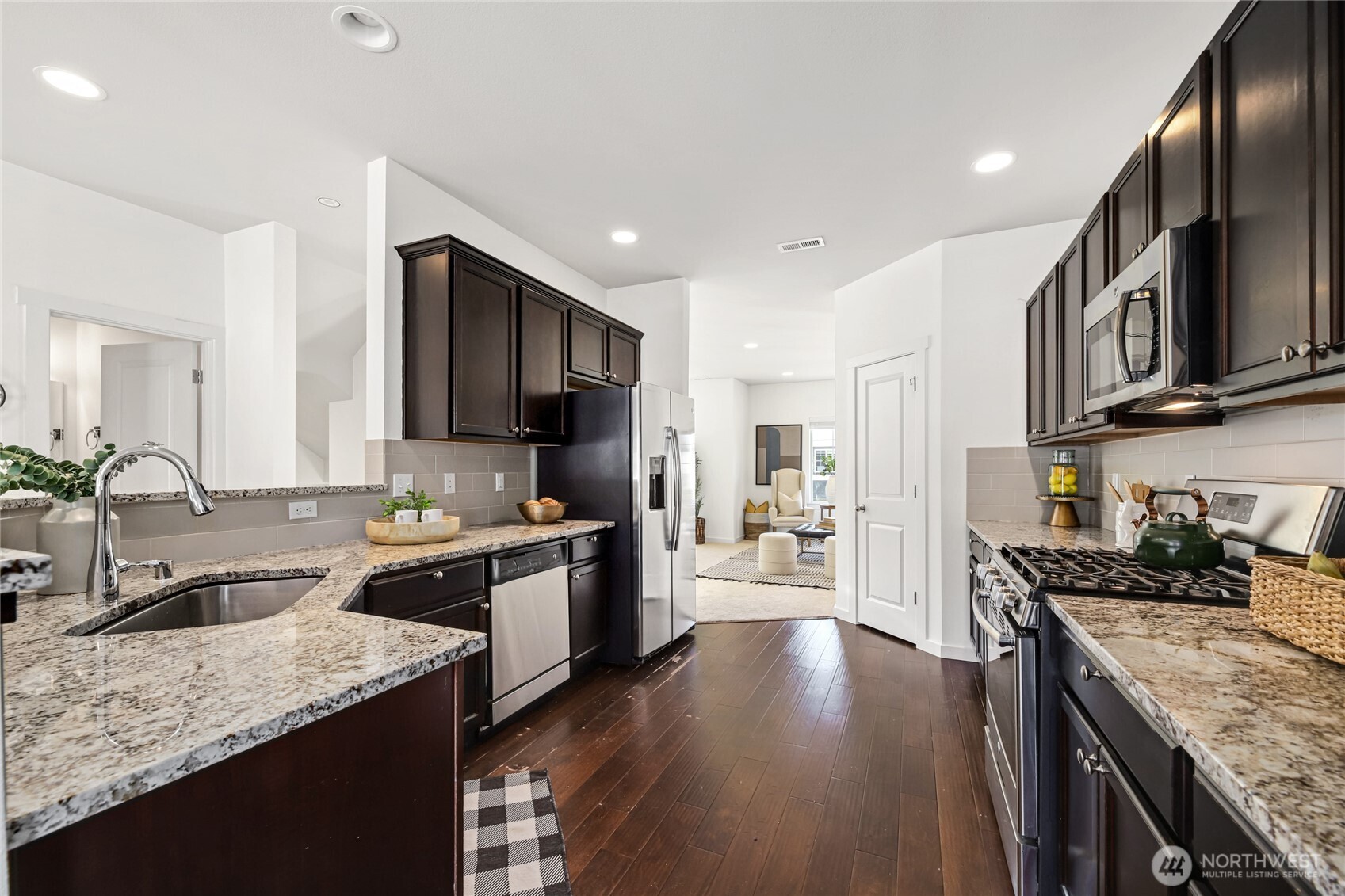 31 157th Street SW
