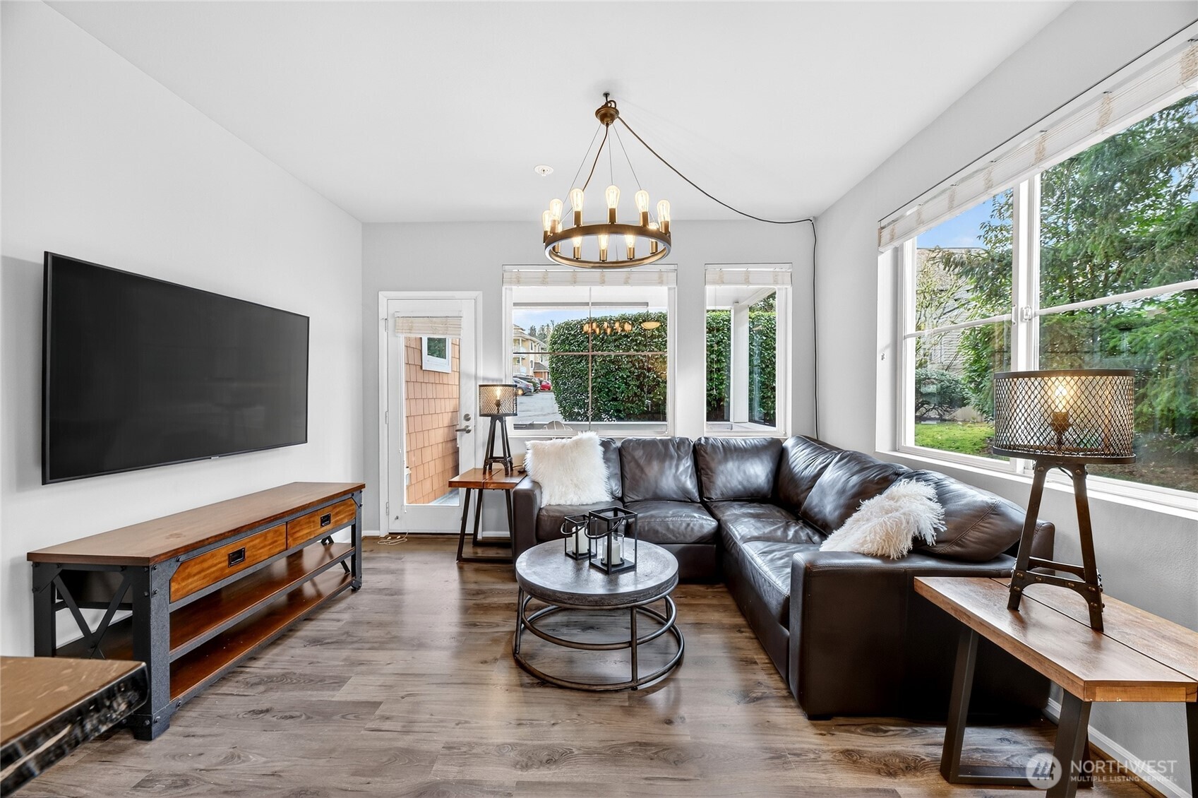 503 225th Lane NE Unit: F101