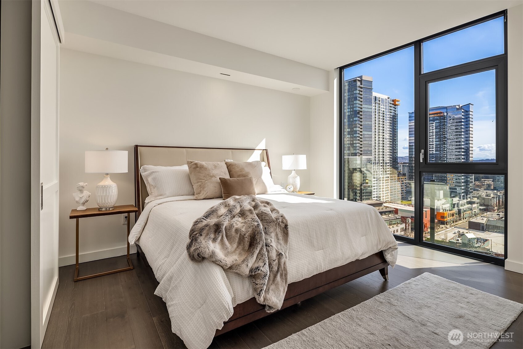 838 Avenue Square NE Unit: 1701