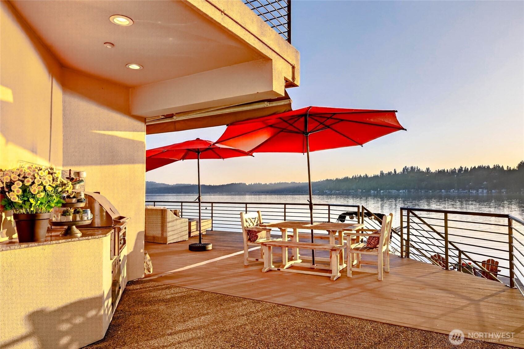 2007 E Lake Sammamish Parkway NE