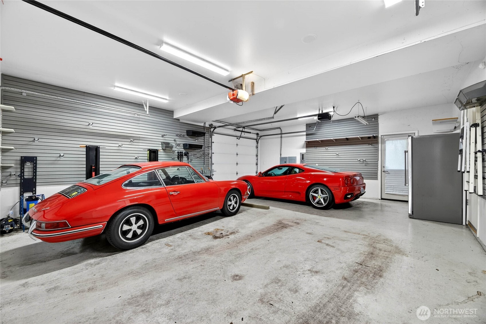2007 E Lake Sammamish Parkway NE