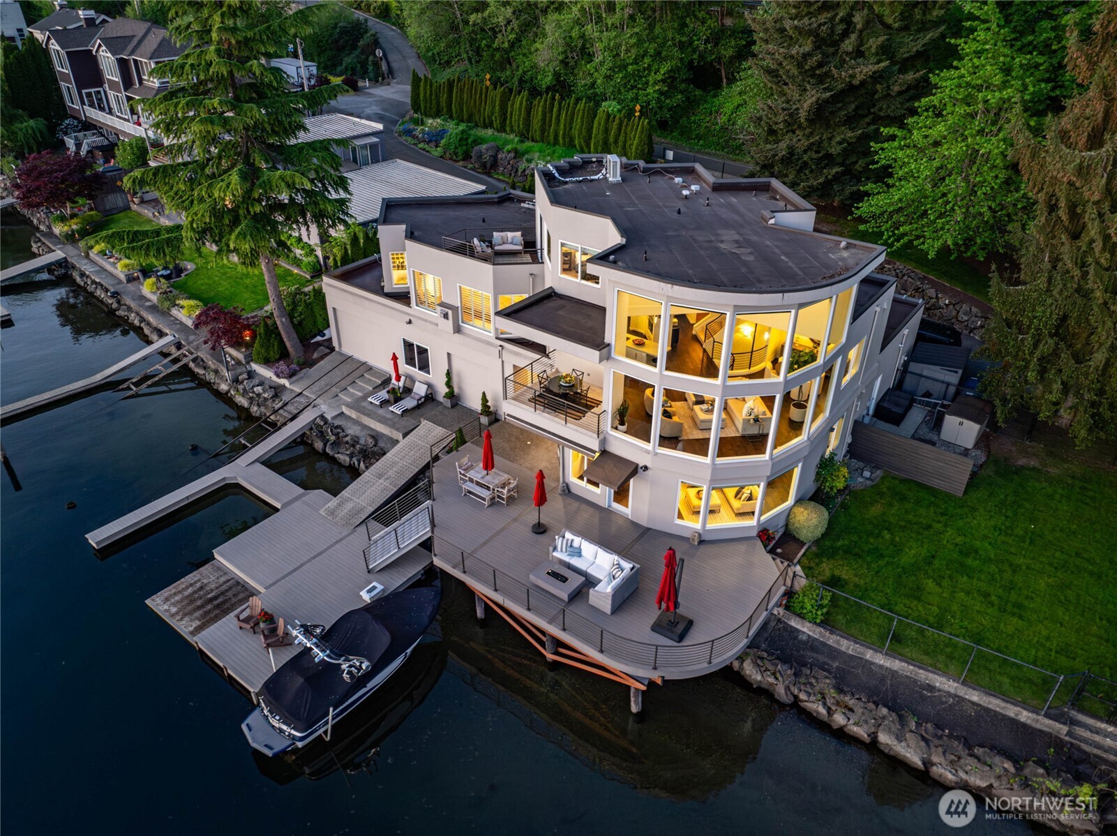 2007 E Lake Sammamish Parkway NE
