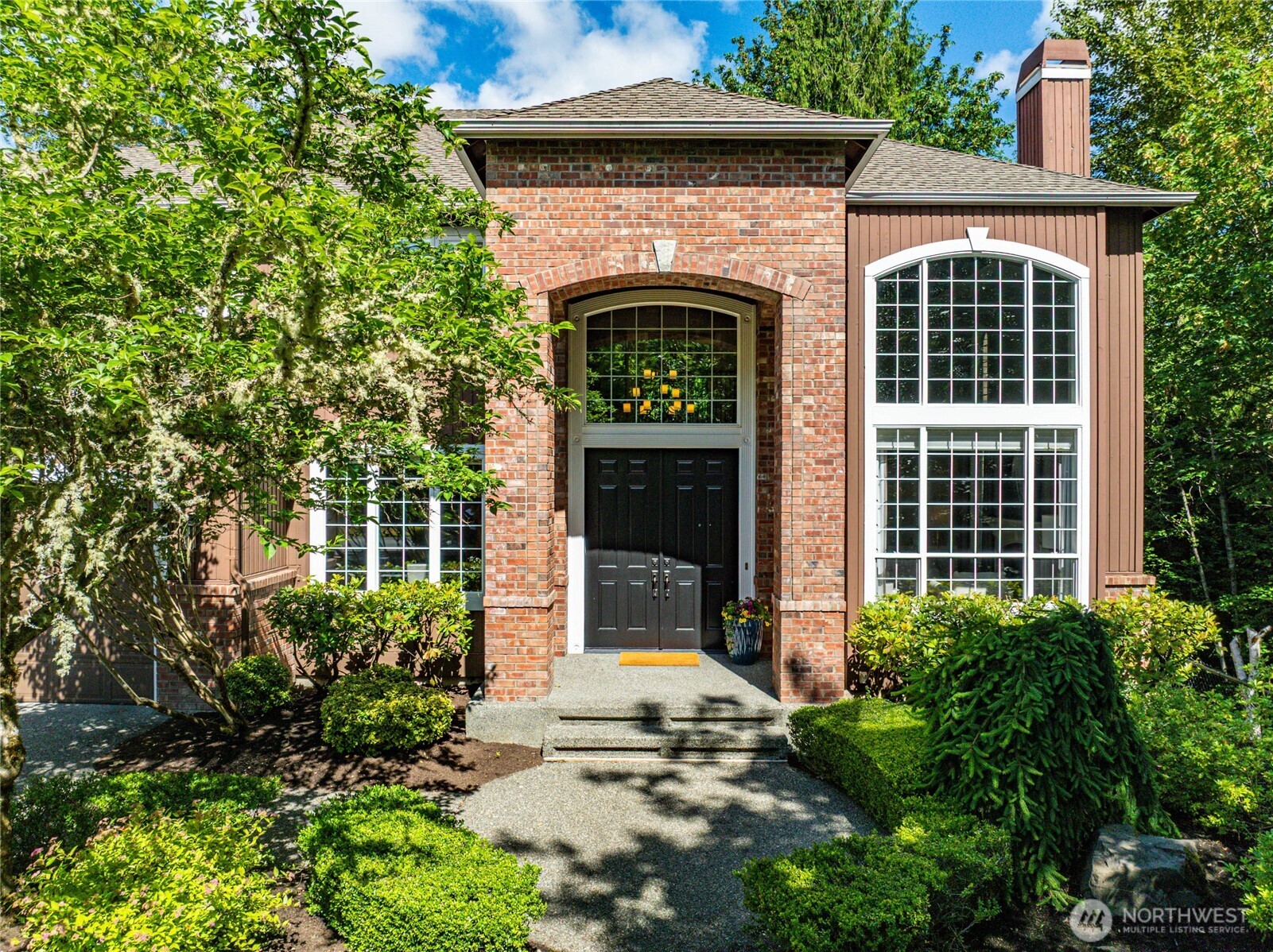 25720 NE 4th Place