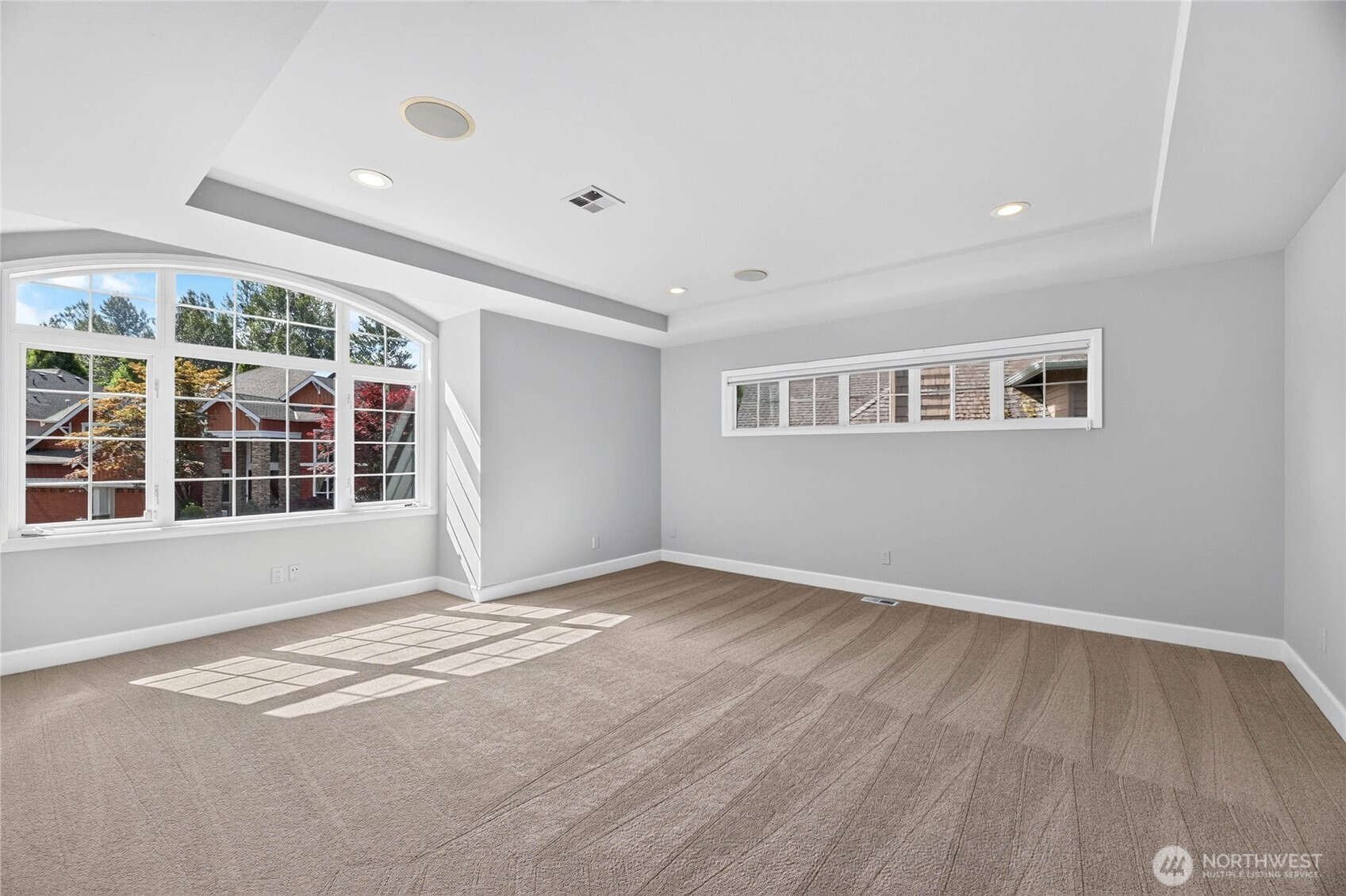 25720 NE 4th Place