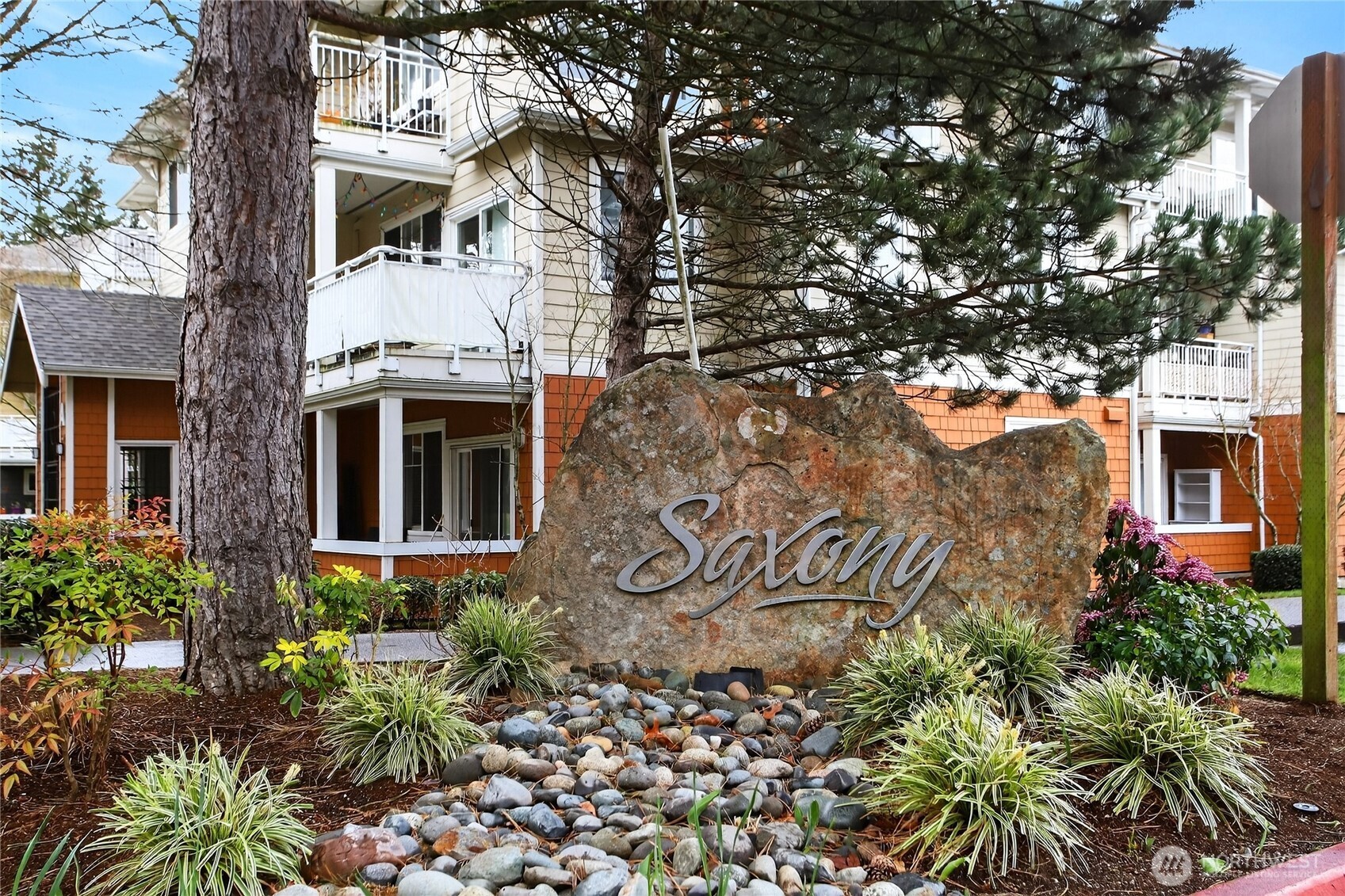 503 225th Lane NE Unit: F101