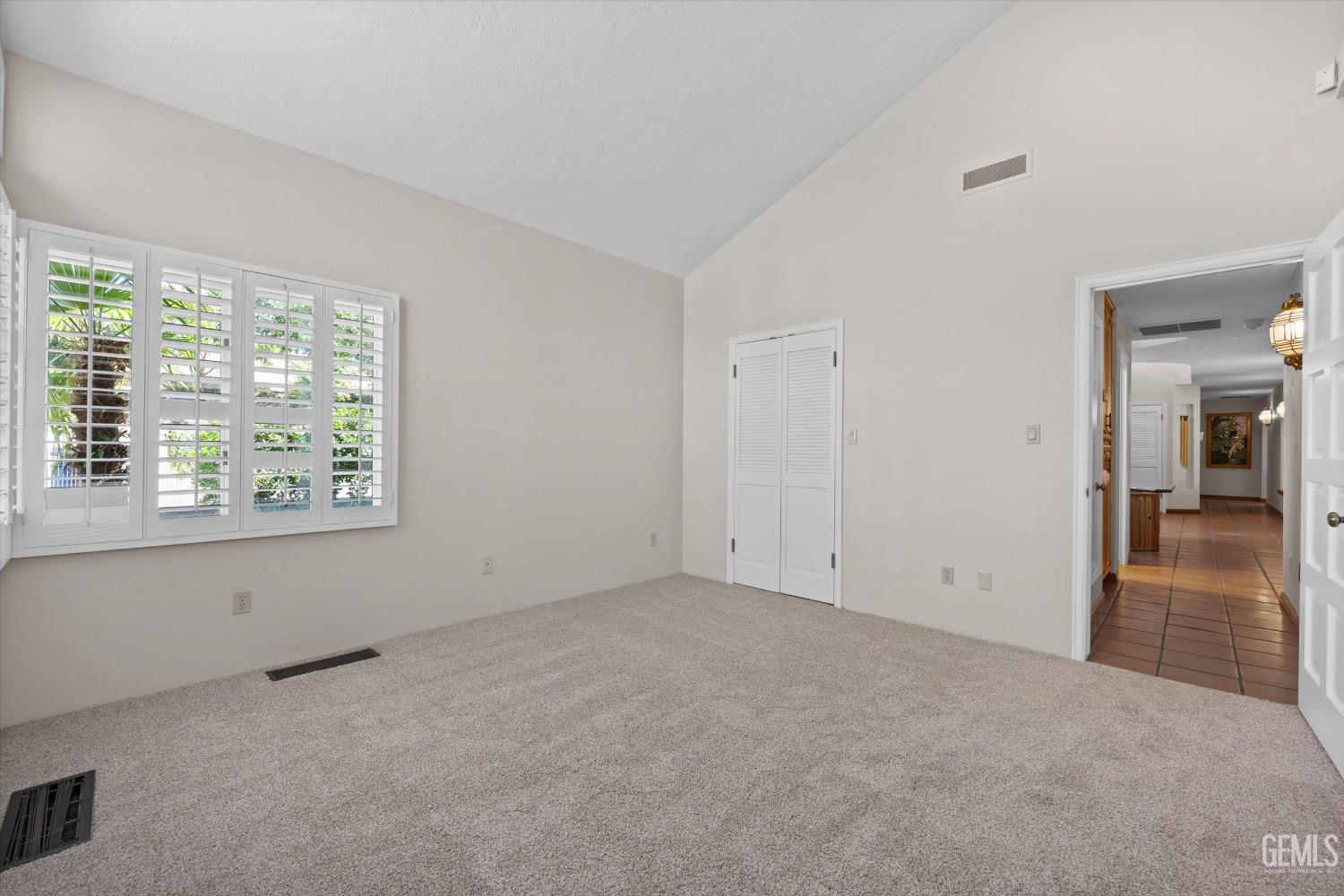 15301 Vista Grande Drive