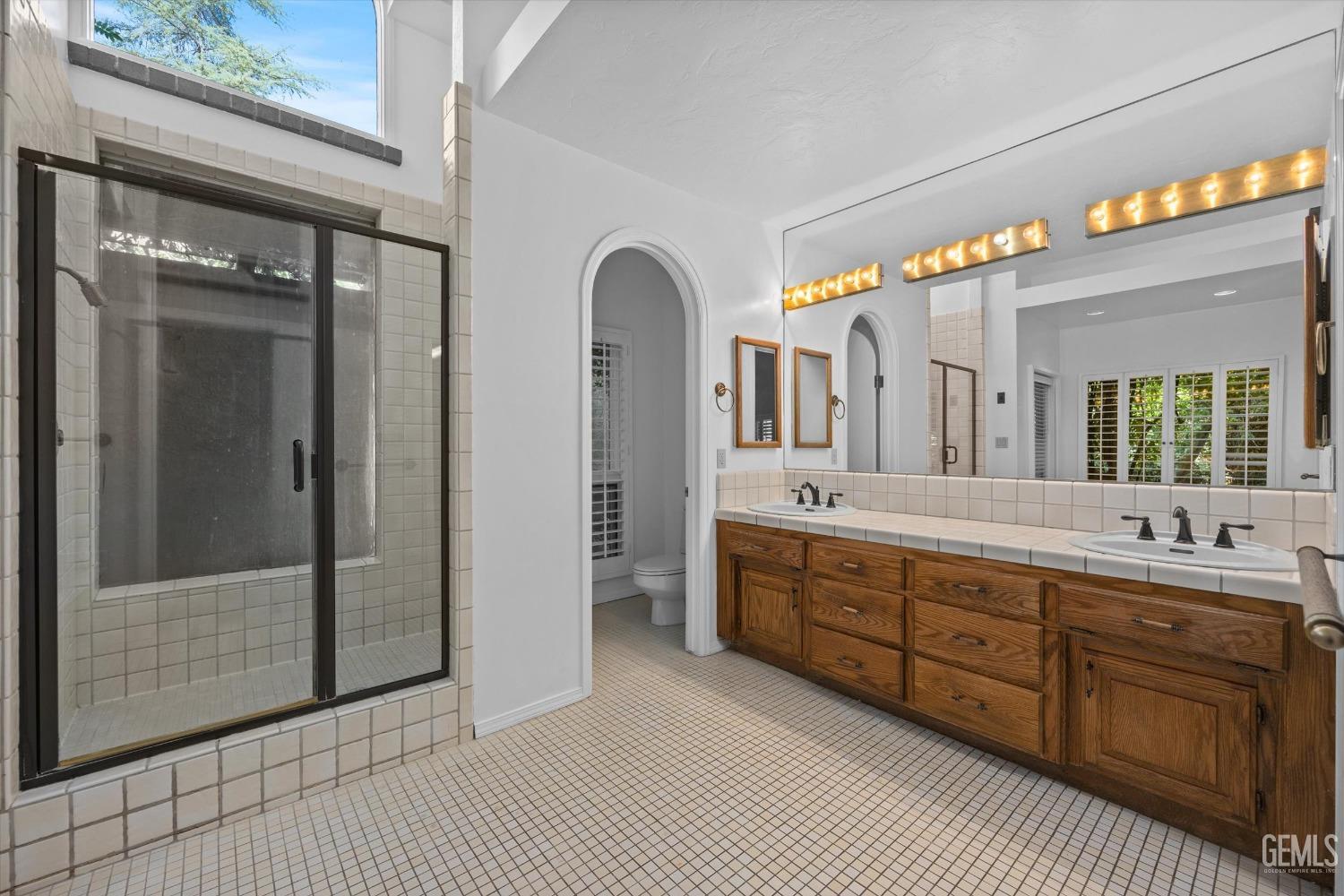 15301 Vista Grande Drive