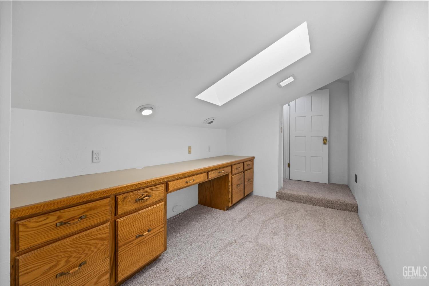 15301 Vista Grande Drive