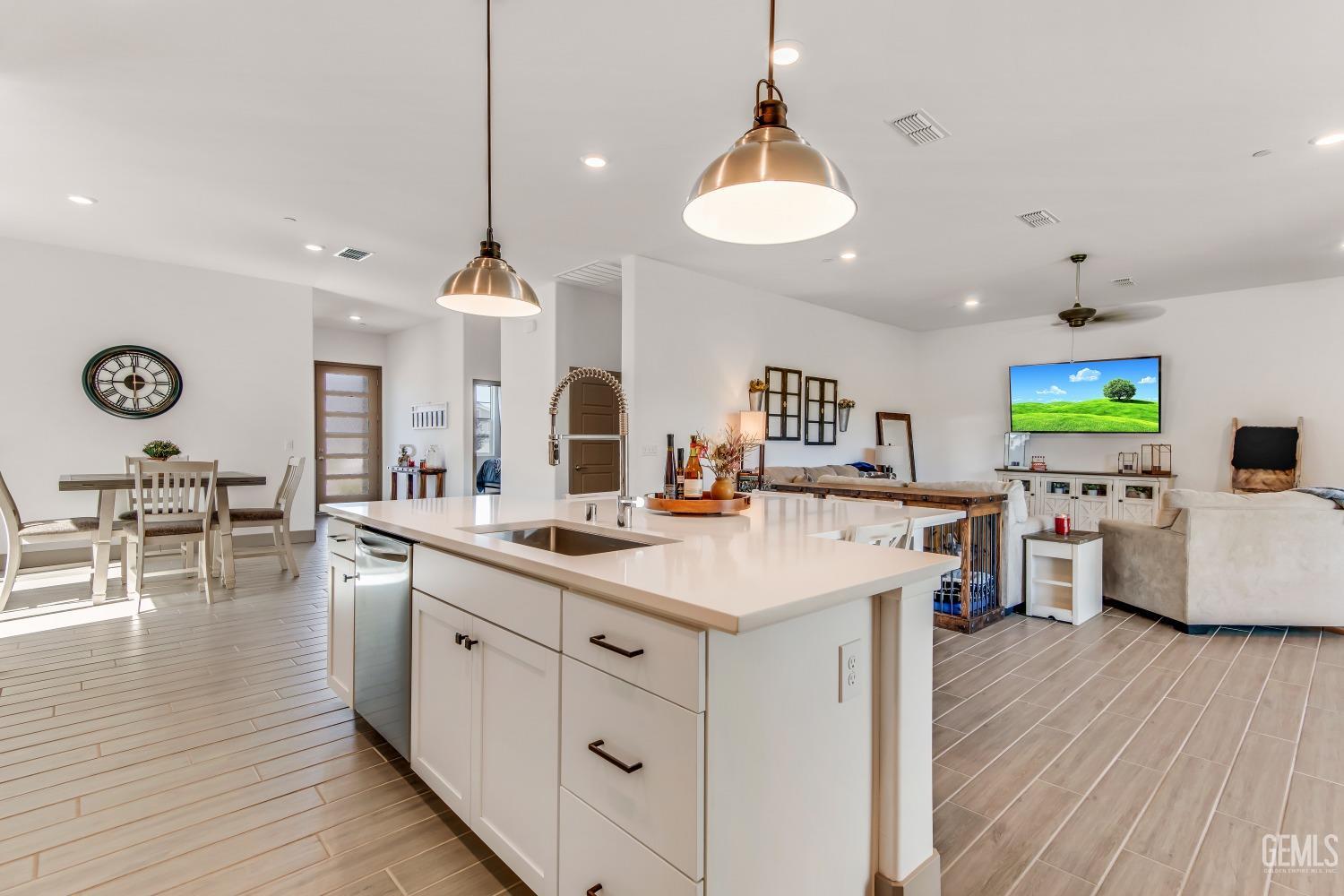 9429 Parkwood Manor Drive