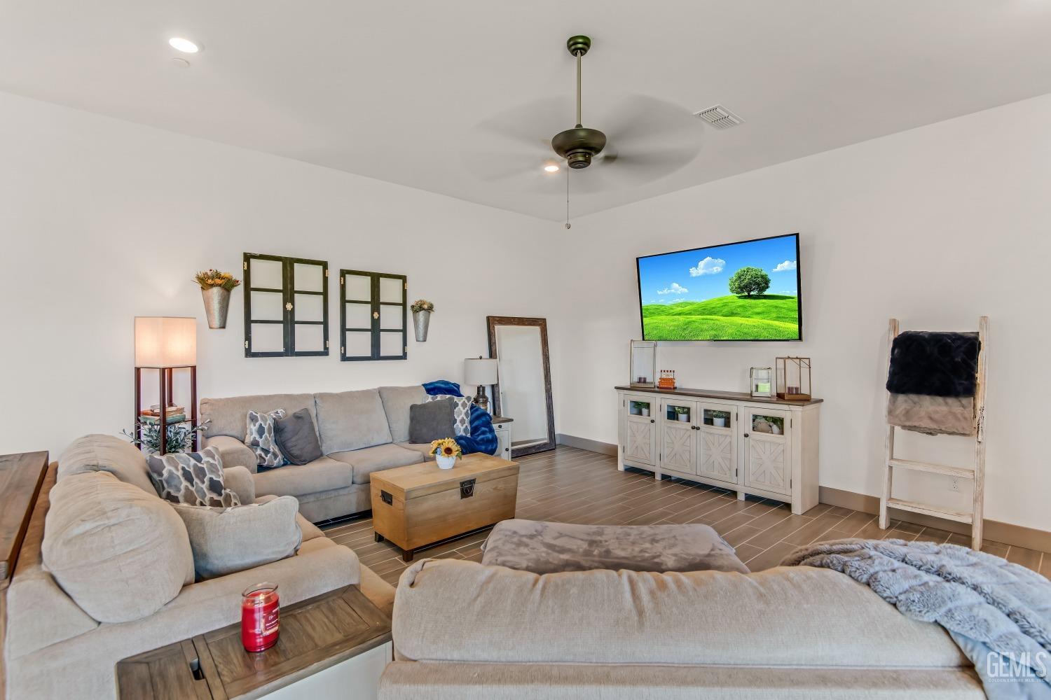 9429 Parkwood Manor Drive