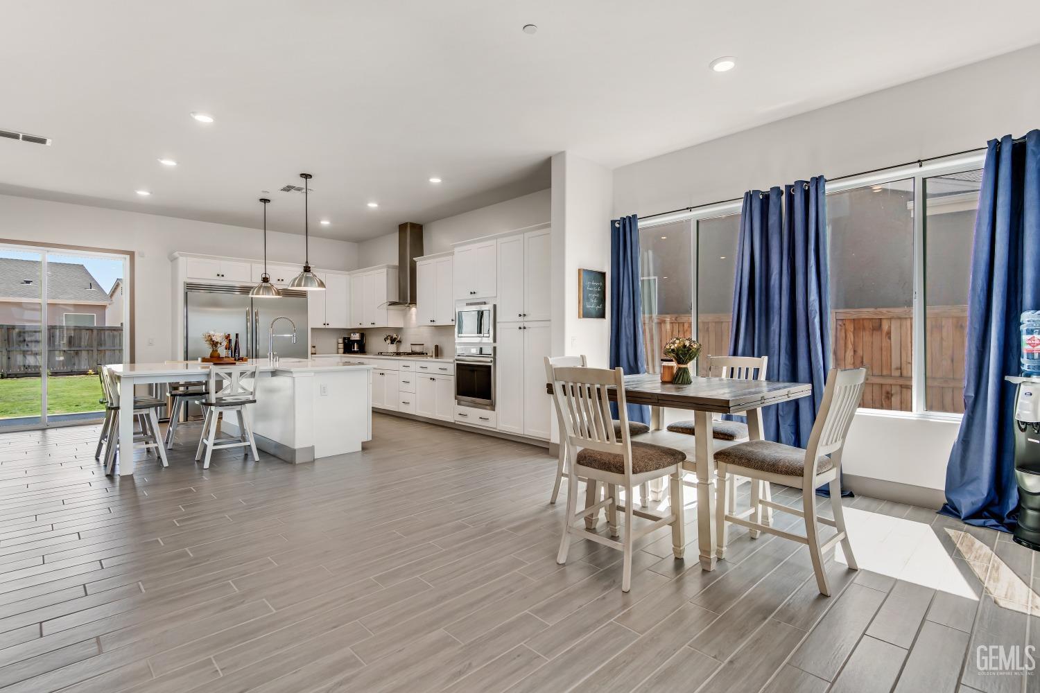 9429 Parkwood Manor Drive