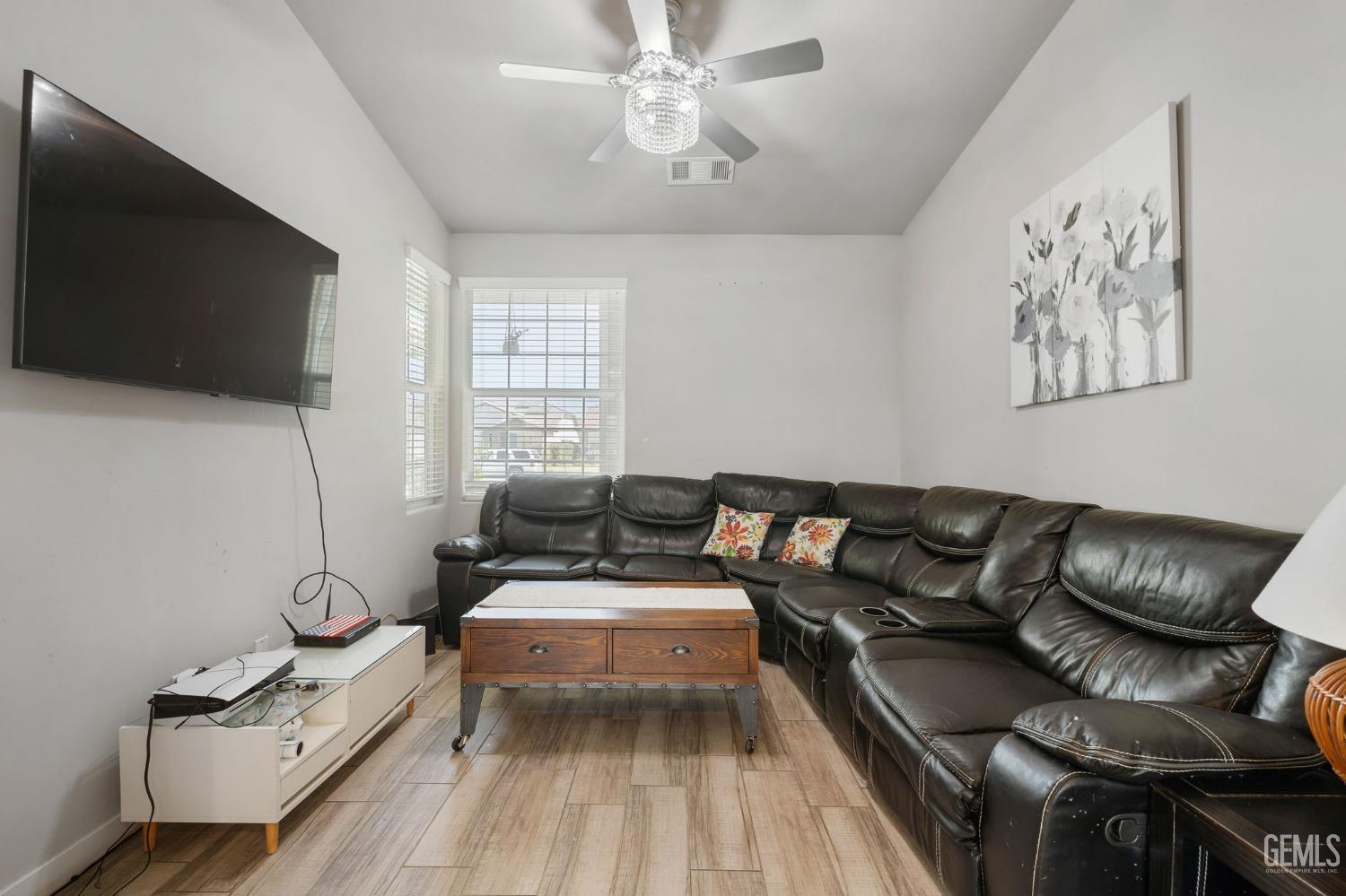 9803 Pocohontas Lane