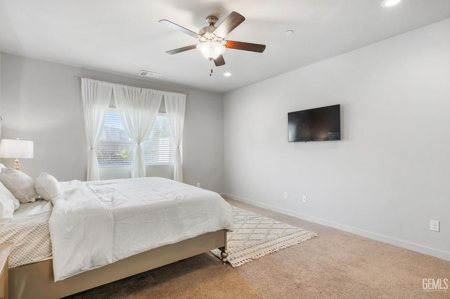 9803 Pocohontas Lane