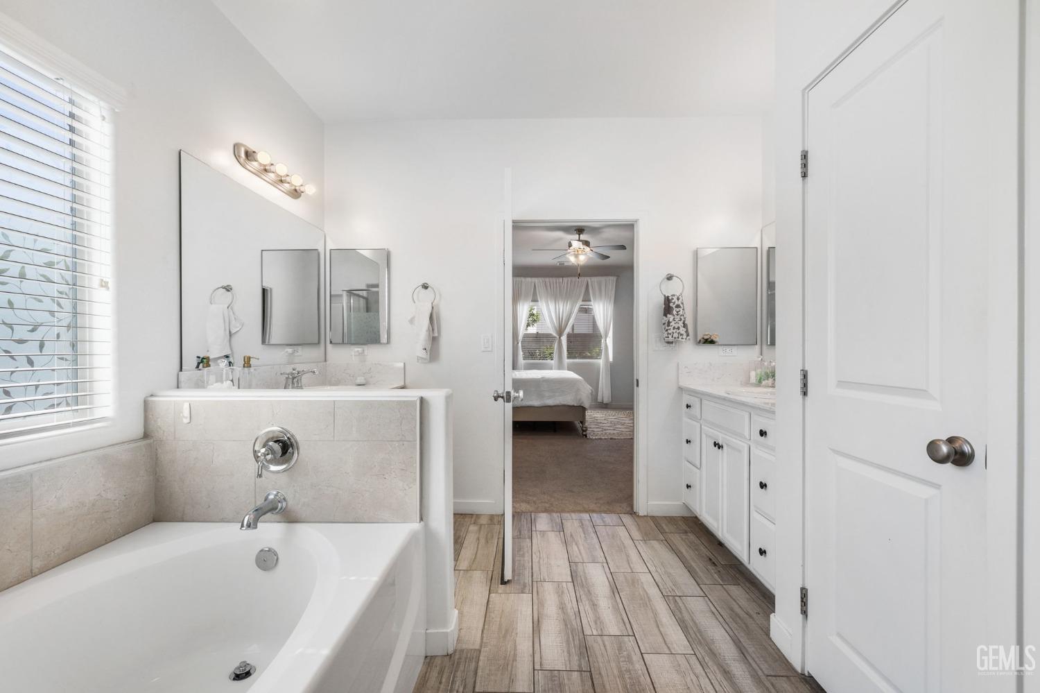 9803 Pocohontas Lane