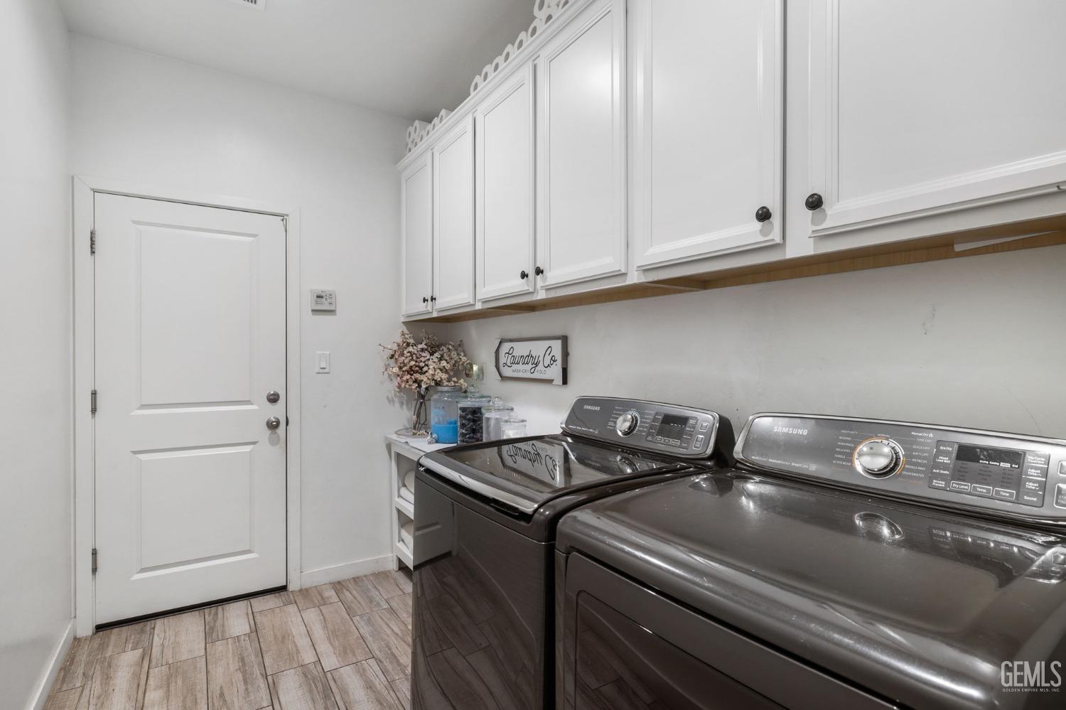 9803 Pocohontas Lane