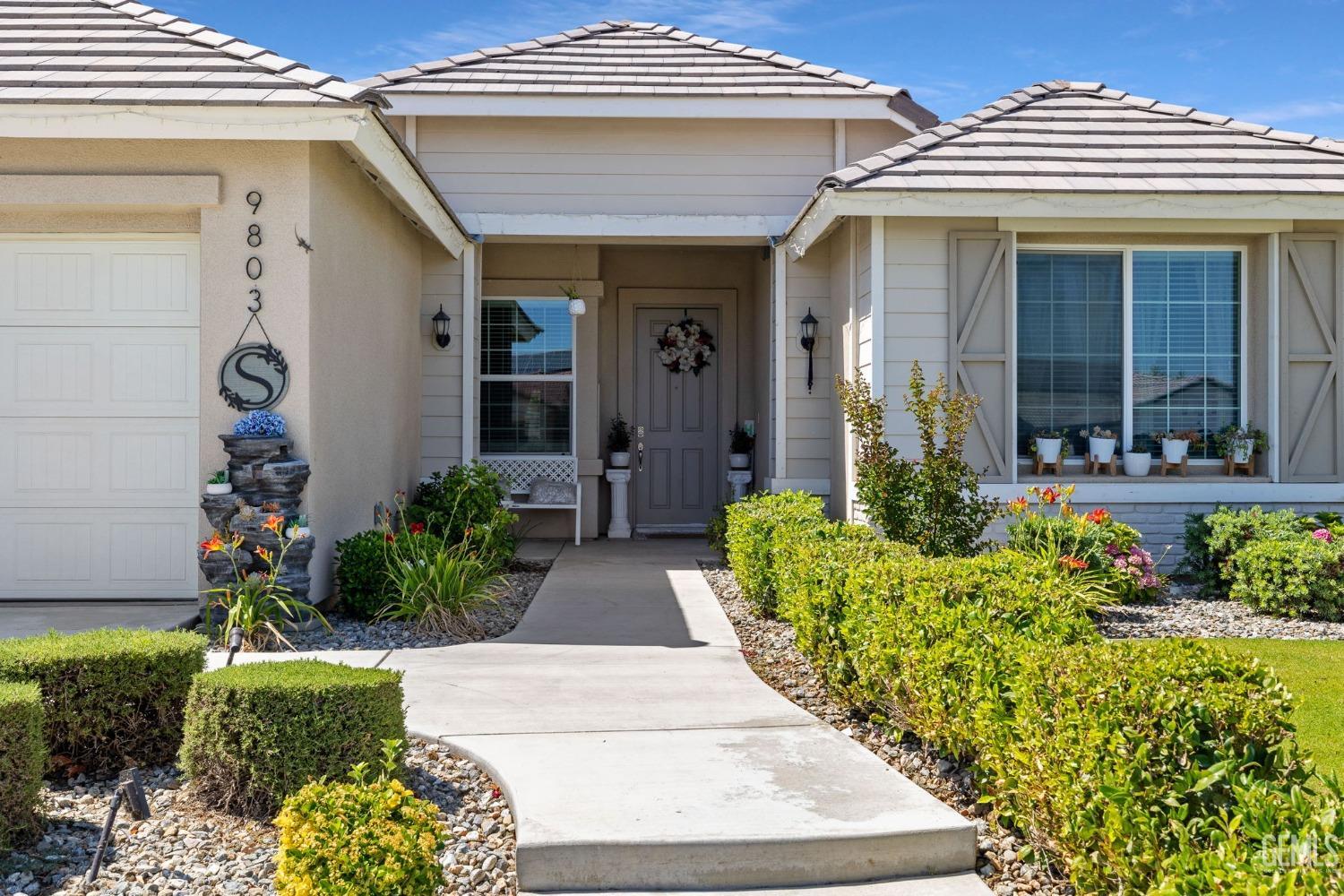 9803 Pocohontas Lane