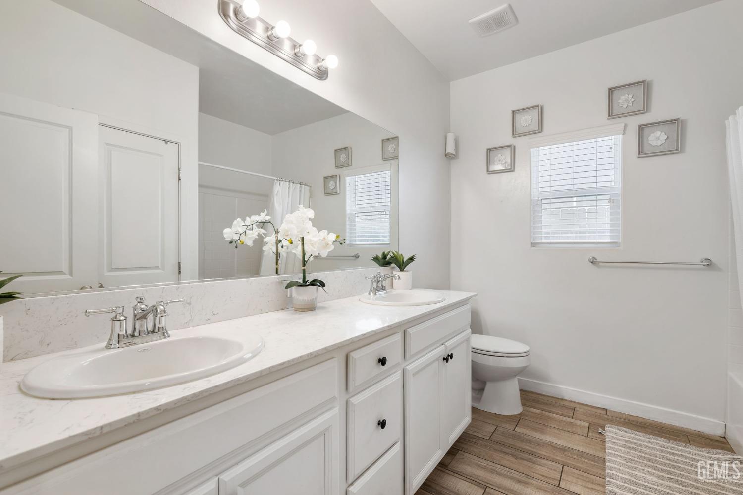 9803 Pocohontas Lane