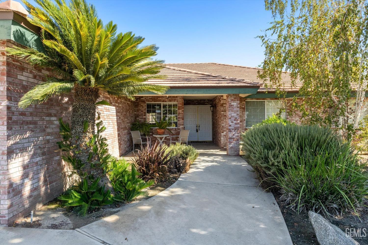 1124 Stub Oak Avenue