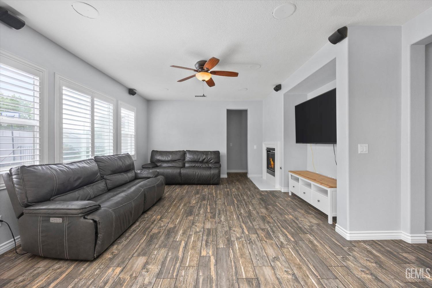 5507 Sentori Court