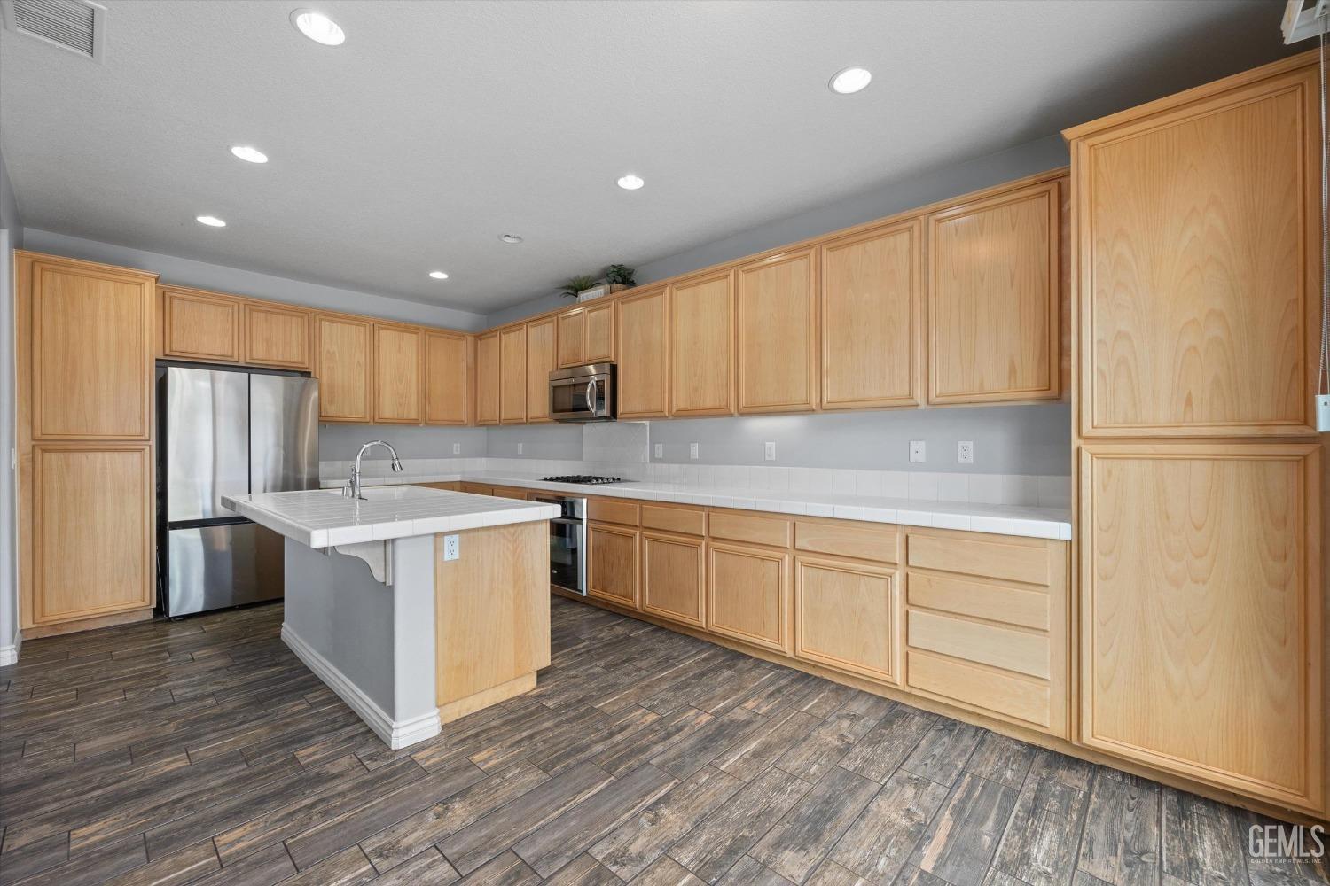 5507 Sentori Court