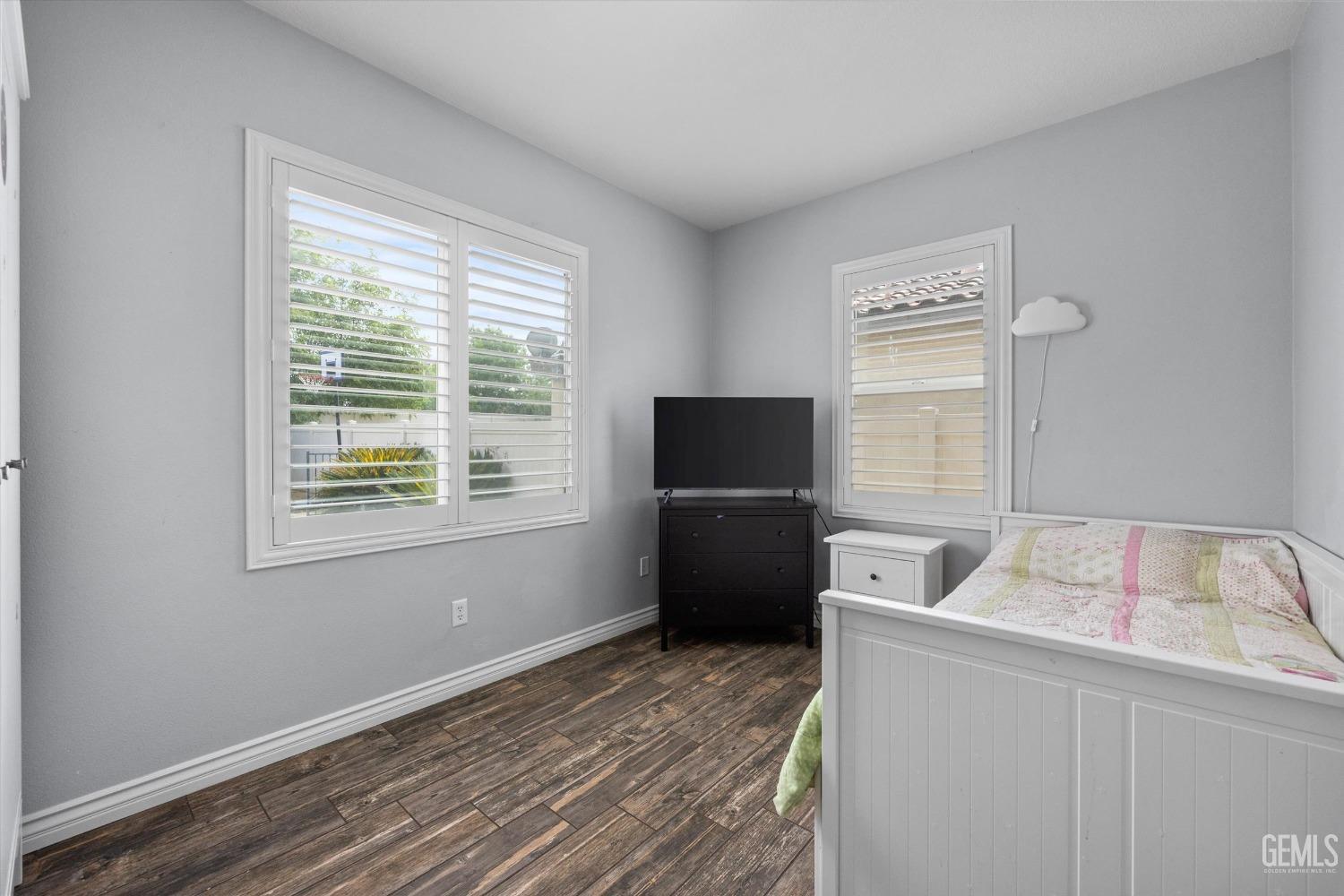5507 Sentori Court