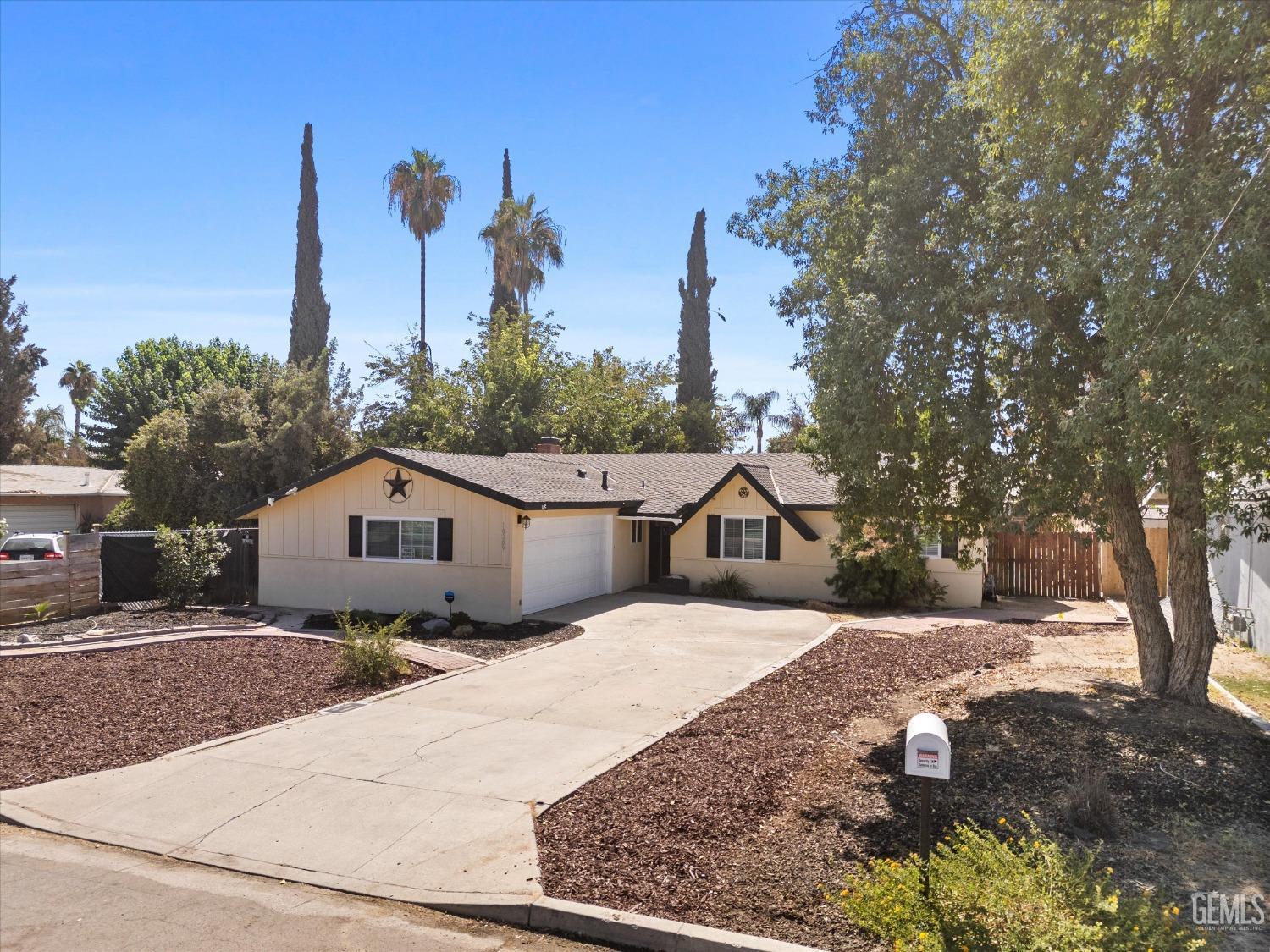10209 Enger Street