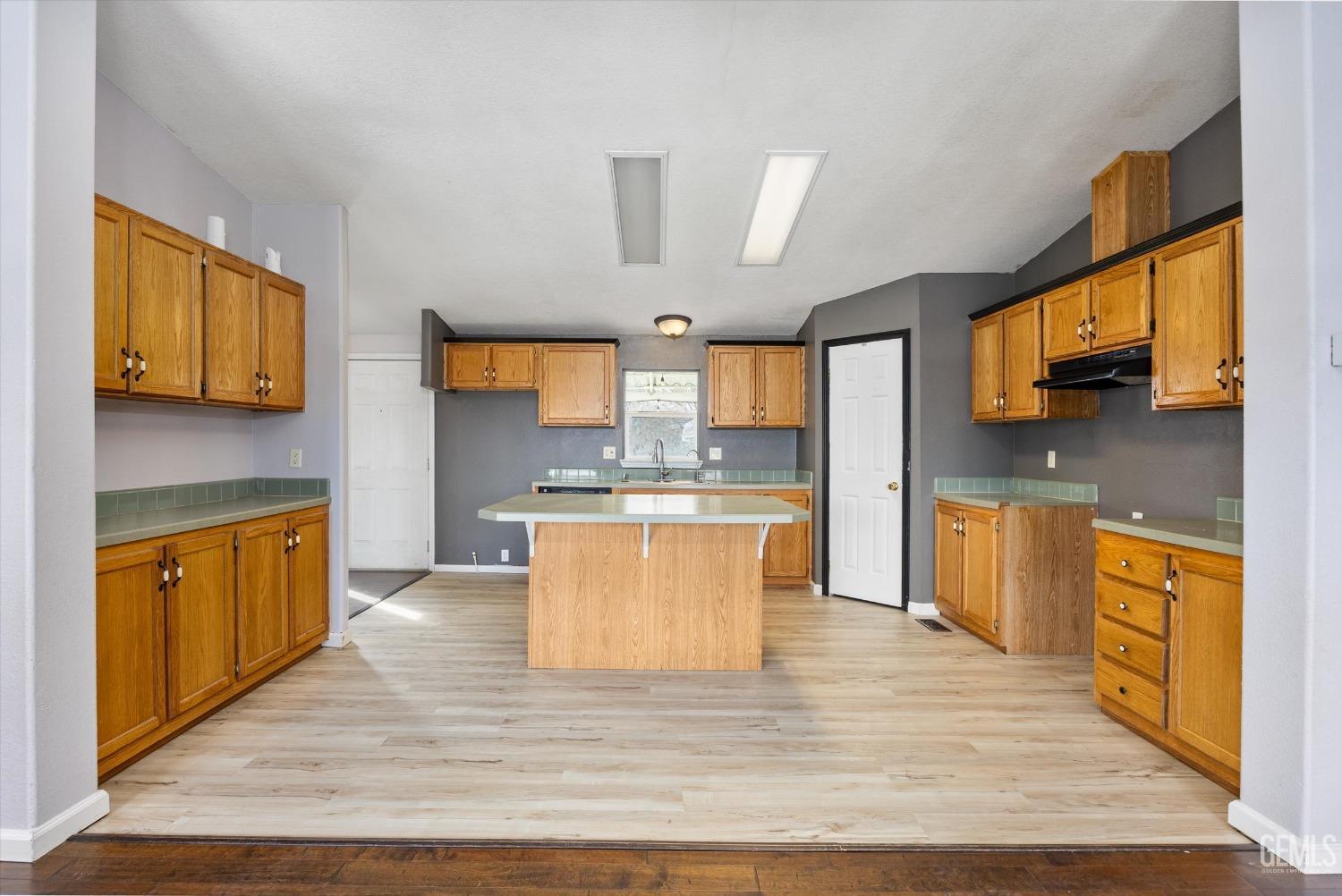 4758 Cannon Street