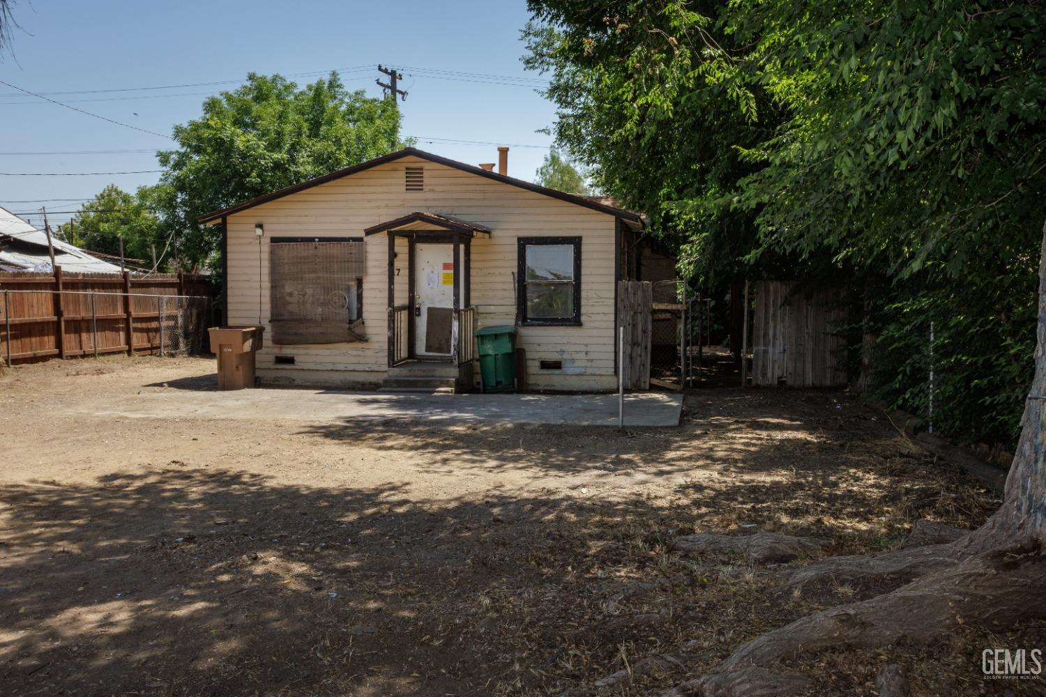 417 Goodman Street