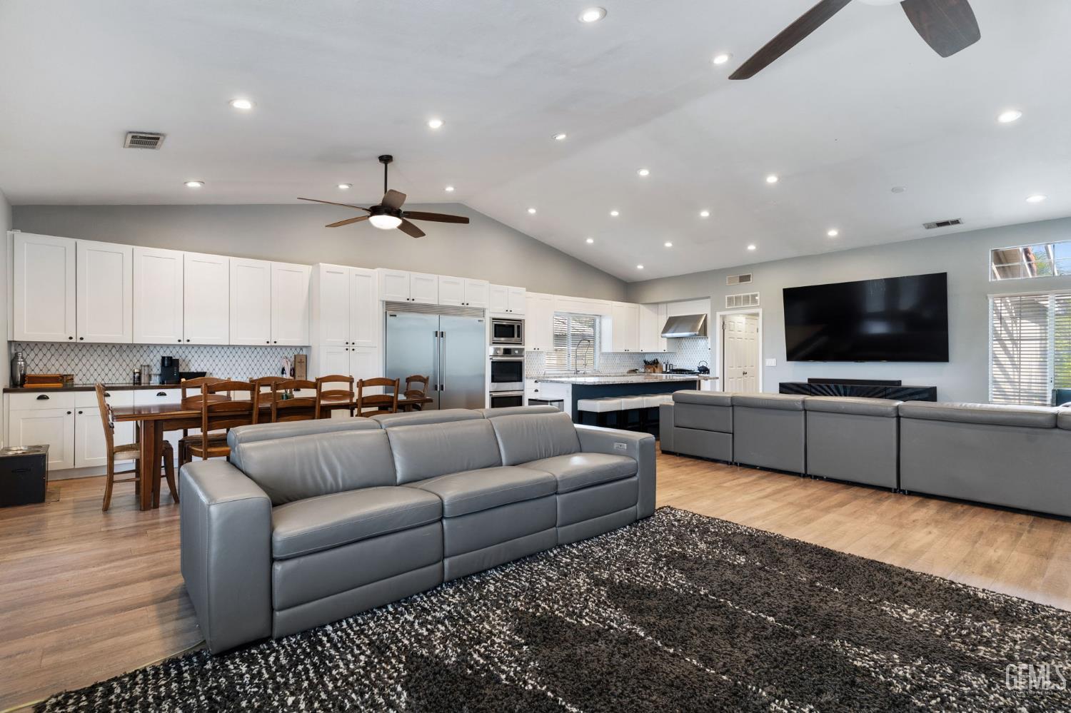 812 Mazatlan Drive