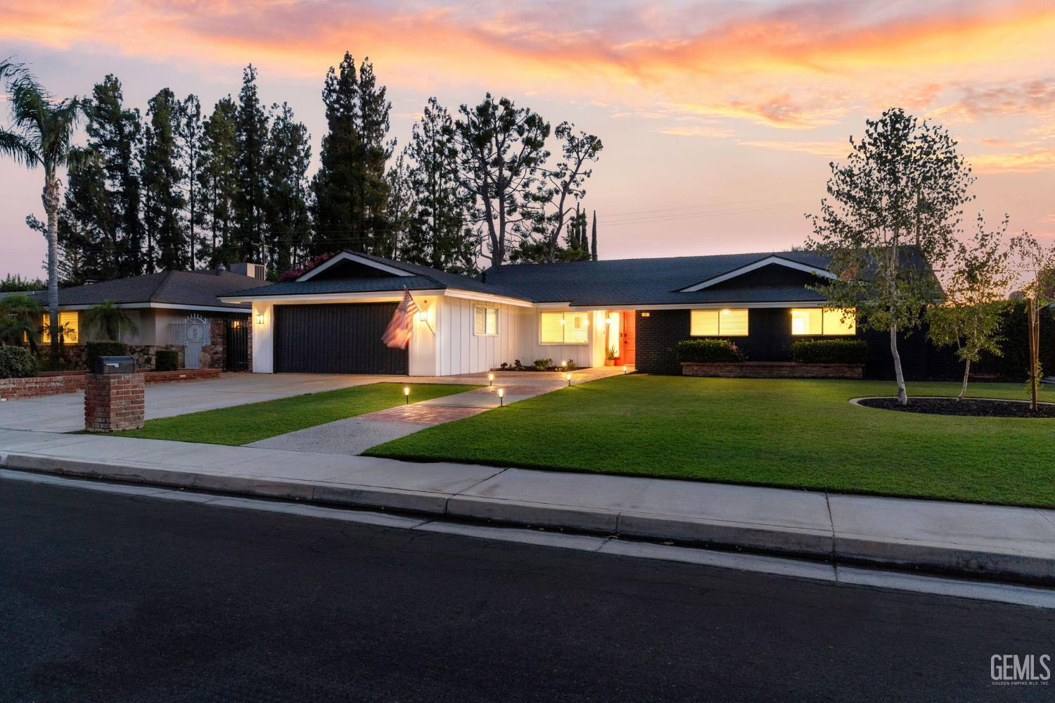 419 Starmount Lane